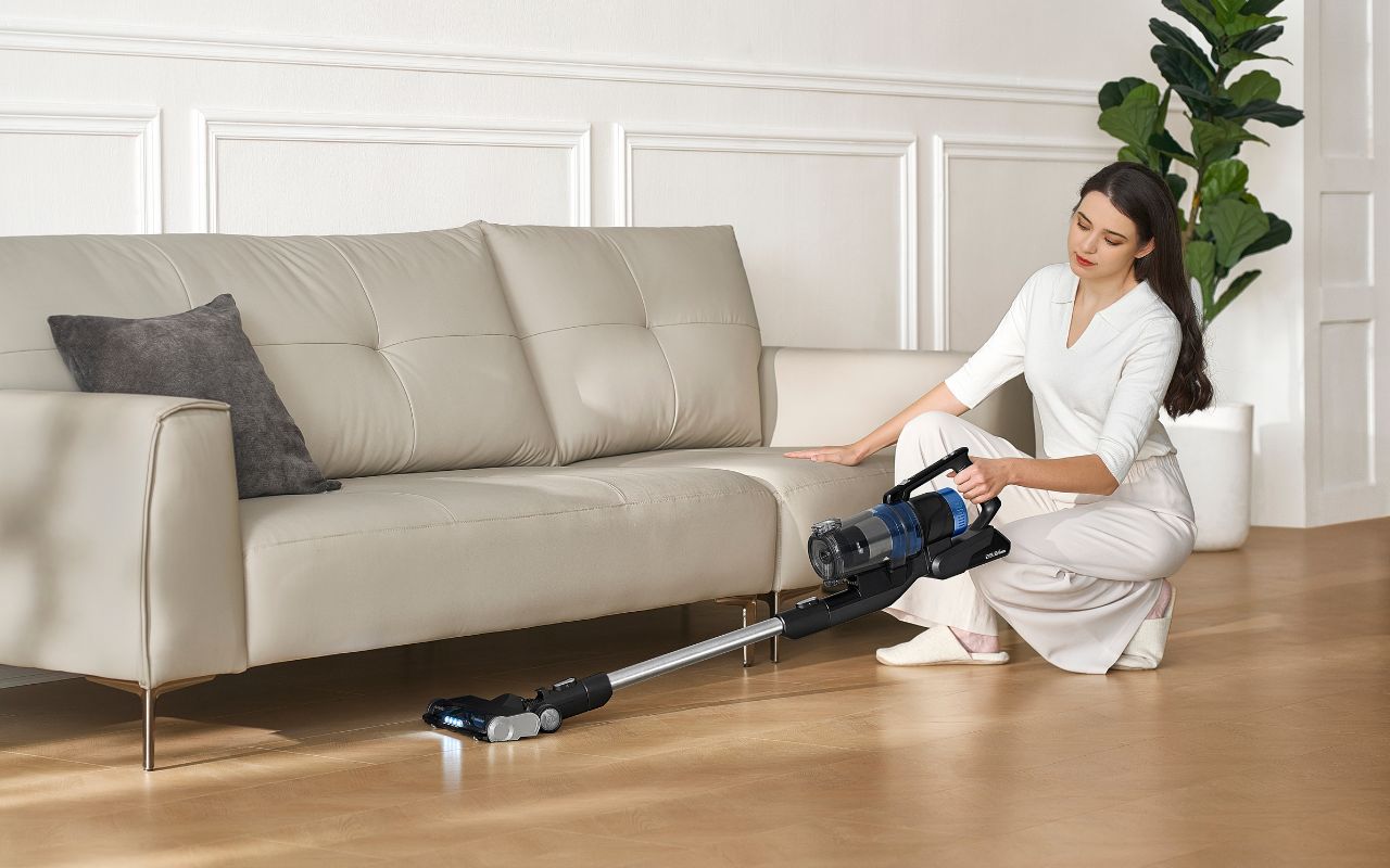 Un aspirateur balai qui va vous simplifier la vie : voici le nouveau modle  qui cartonne en ce moment - Le Parisien Guide d'Achat