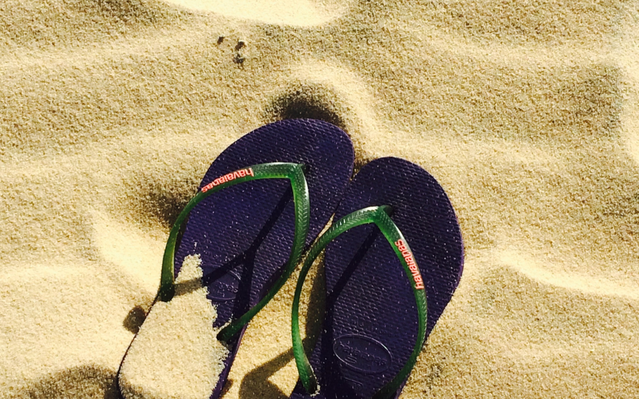 Femme Chaussures Chaussures plates Sandales et claquettes Tongs Havaianas en coloris Jaune 