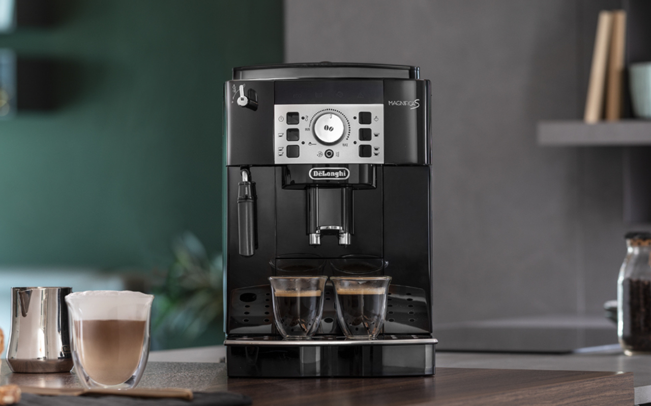 Machine à café avec broyeur - Côté Maison
