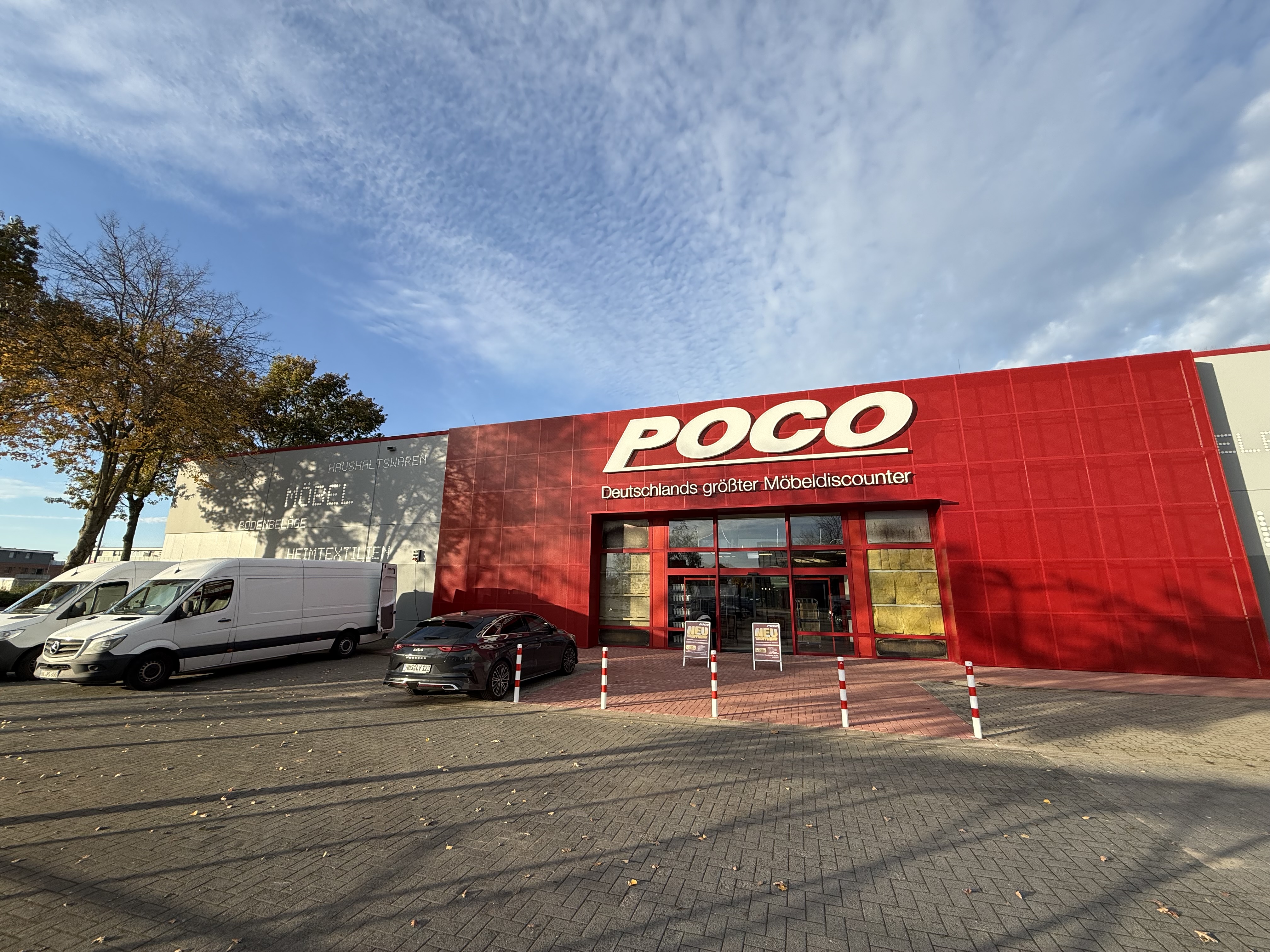Möbeldiscounter Poco kehrt nach Neumünster zurück: Eröffnung in ehemaligem Roller-Markt