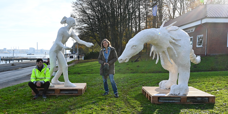 Kiele Sanchesning yalangoch fotosuratlari Kiele Sanchesning yalangoch fotosuratlari