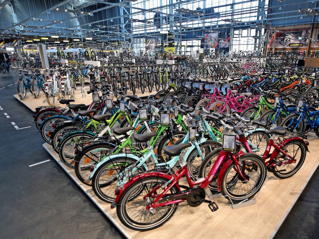 Sachsens grtes Zweirad-Center in Leipzig erffnet
