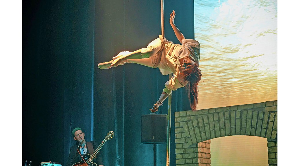 Yalangoch teatr video