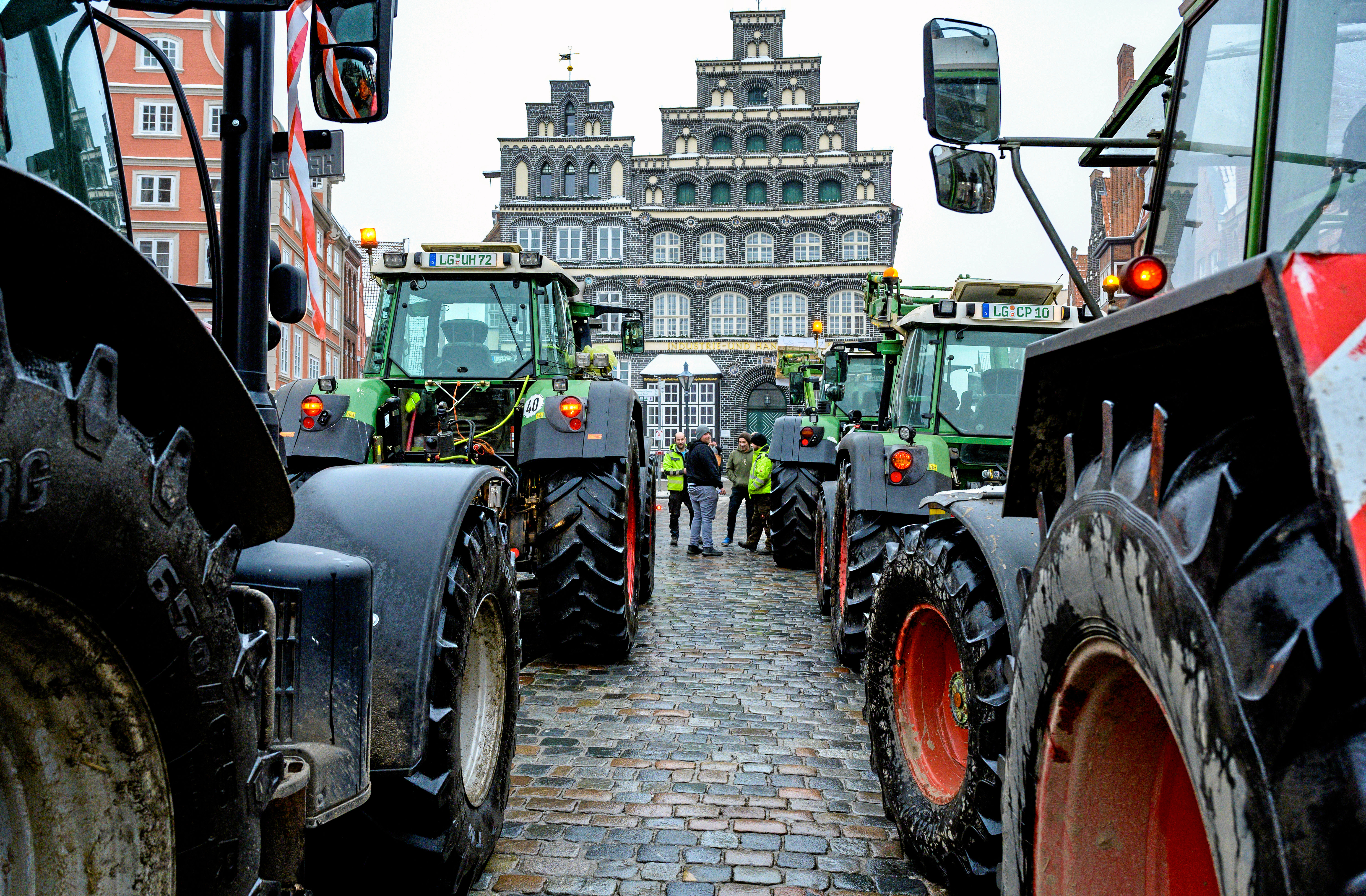 Lüneburg: Bauernproteste gegen Sparpläne - Alle aktuellen