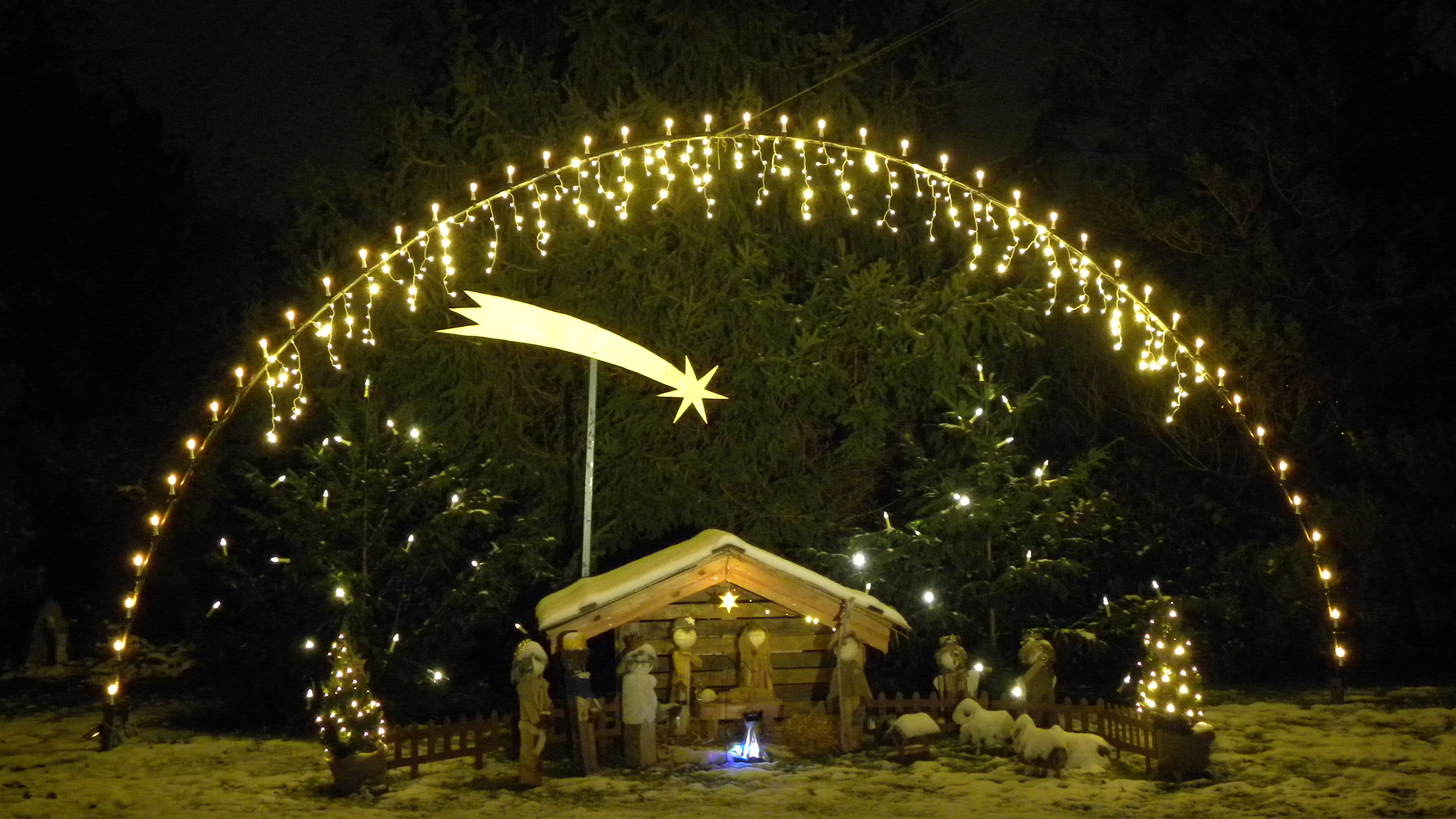 bunte lichterkette batterie XVZ LED Batterie, 20LED 8 Modi Lichterkette 2m mit Timer Fernbedienung für Zimmer Innen Weihnachten Kinderzimmer Außen Garten Party Hochzeit DIY Kugel lichterkette