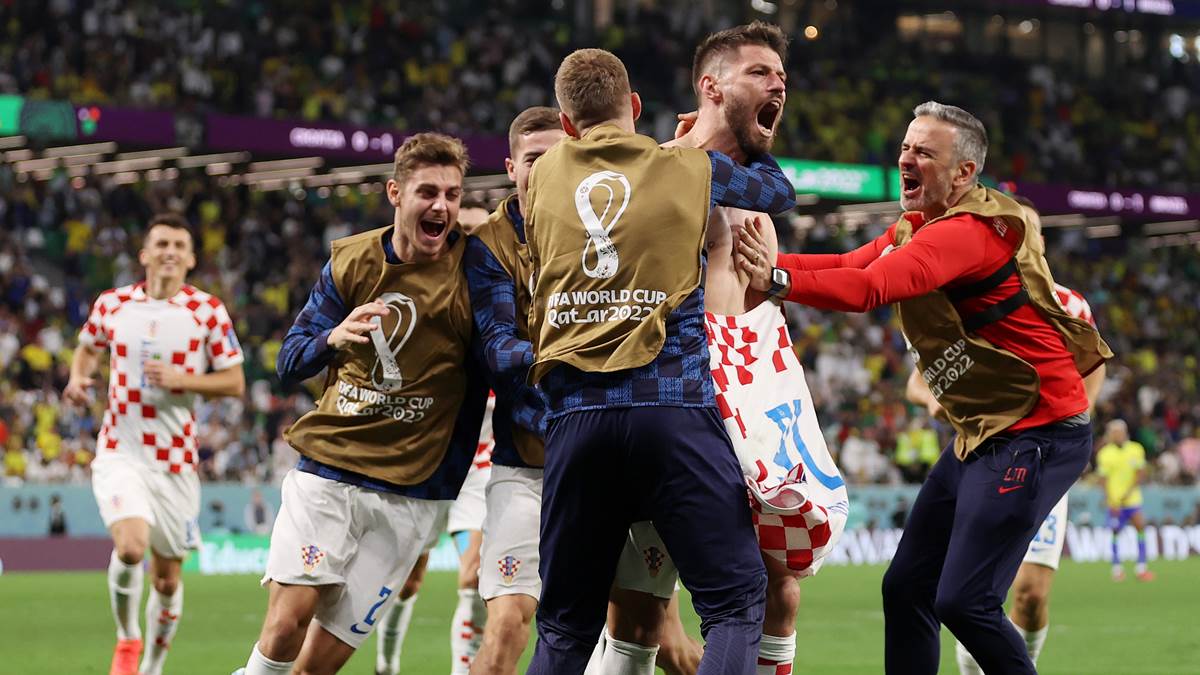 Livakovic erneut Elfmeter-Held Kroatien ringt Top-Favorit Brasilien nieder und steht im WM-Halbfinale