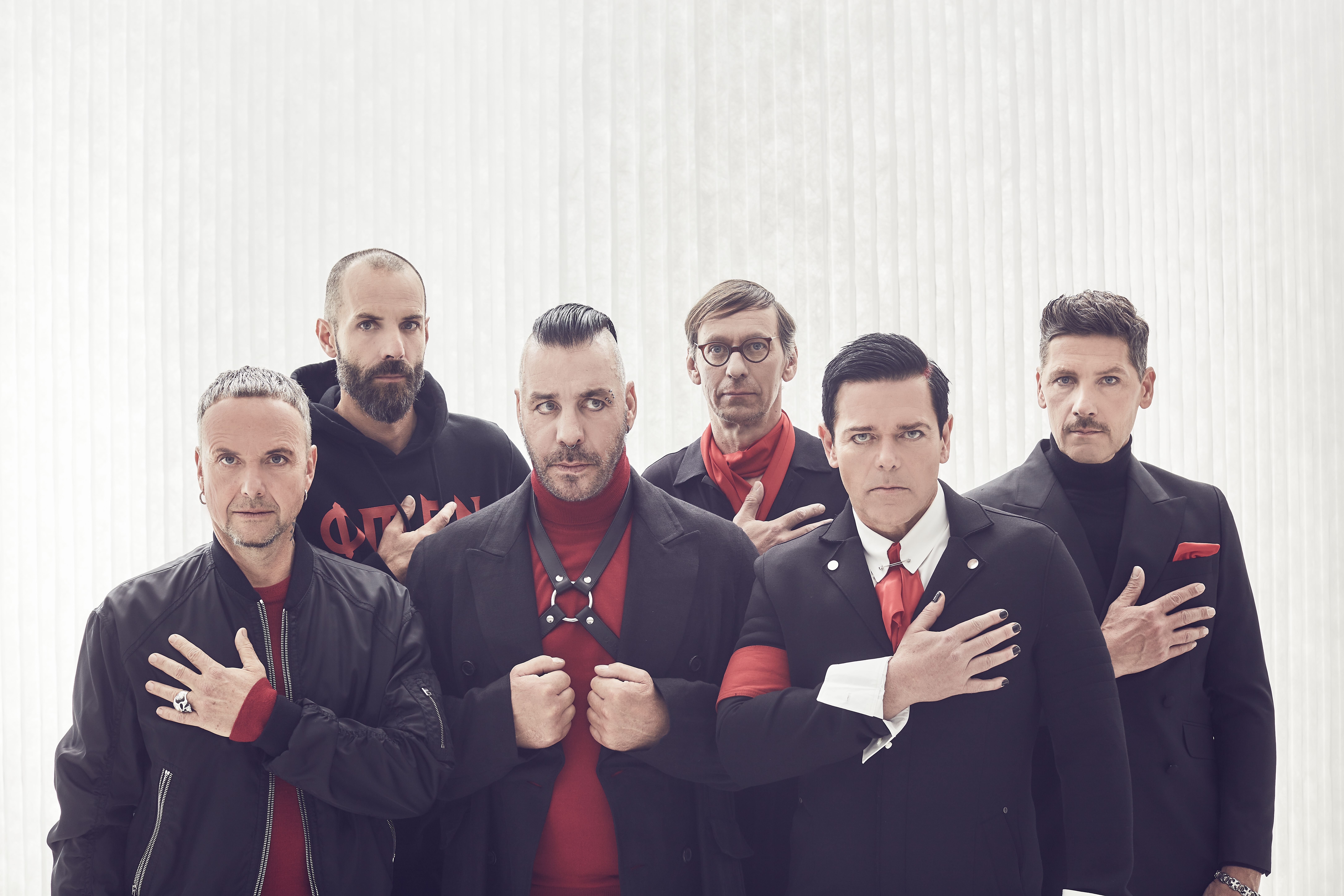 Rammstein und Balenciaga: Band kündigt Kooperation mit Modelabel