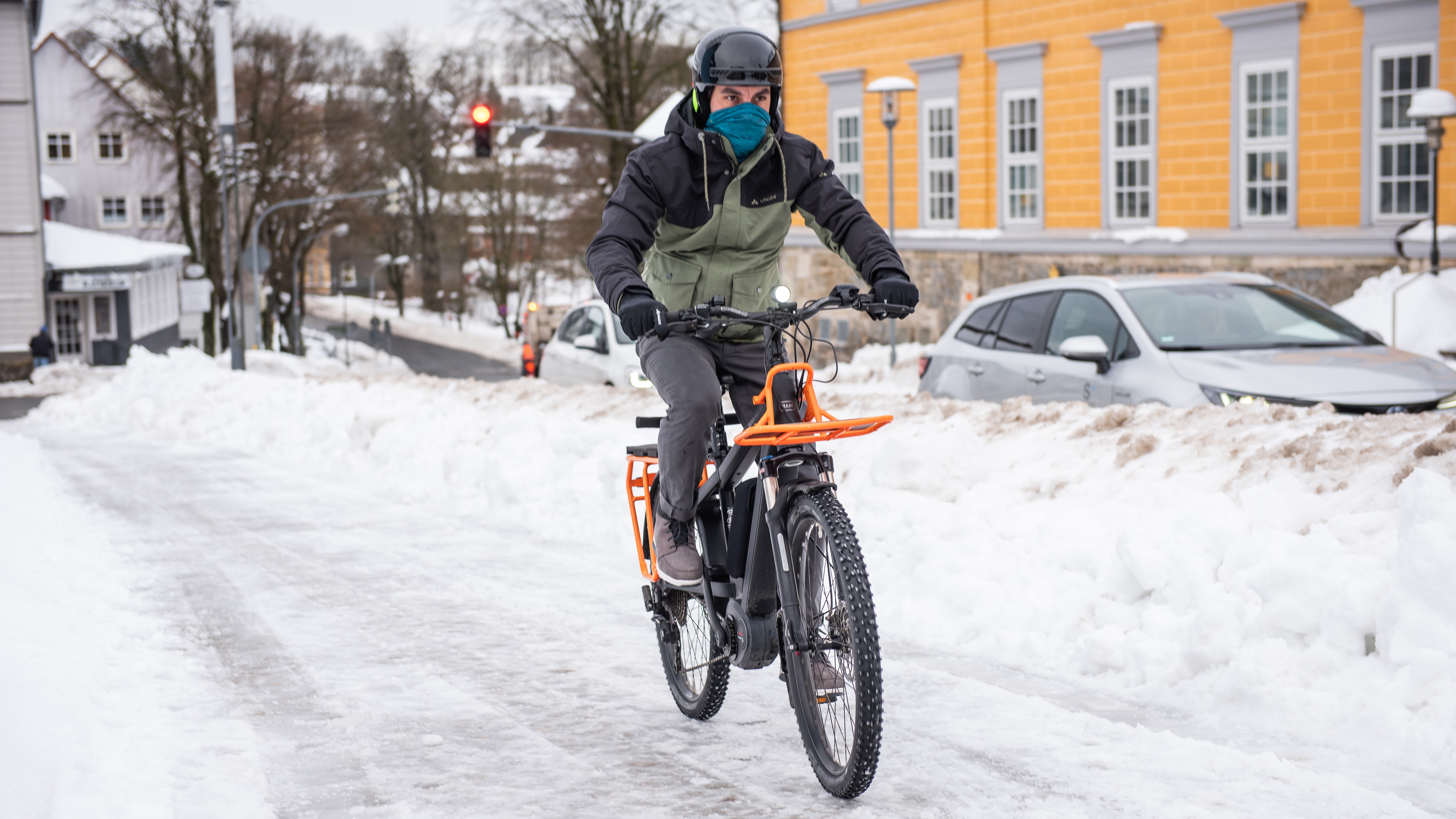 Biken im Winter: Der richtige Fahrradreifen für die kalte Jahreszeit
