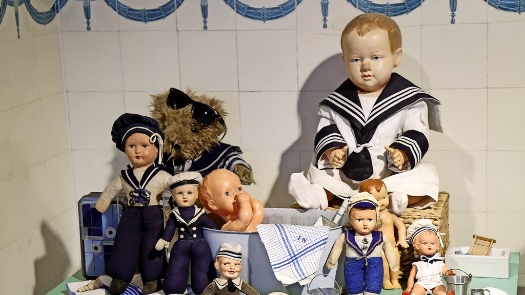 Neue Ausstellung im Altenburger Schloss: Puppenstuben und