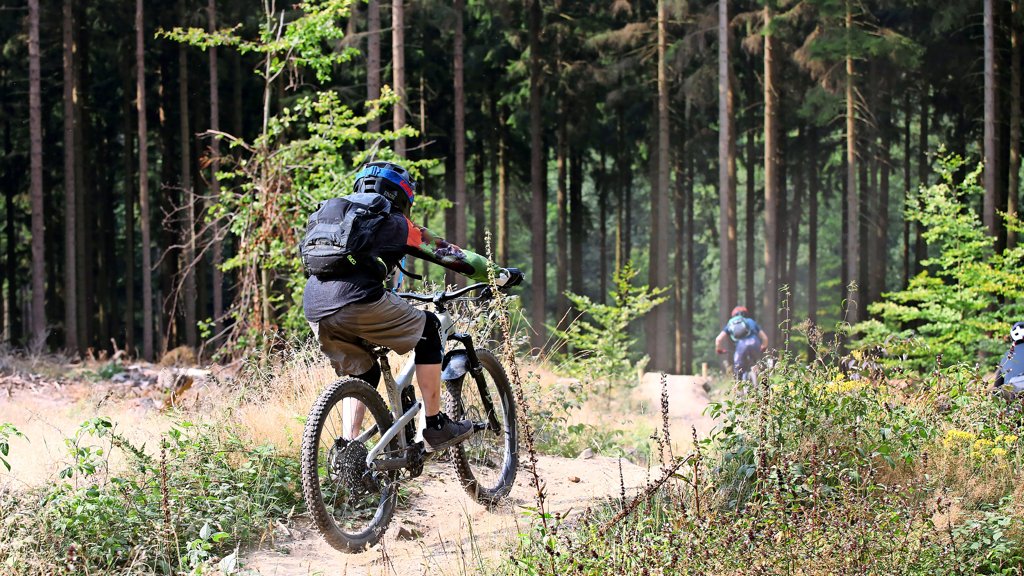 klickpedalen mountainbike CXWXC Klickpedale Pedale – CNC Gefrästes Aluminium, 3-Fach abgedichtete Bike Pedals, Kompatibel mit Shimano SPD Systemen (Blau) : Zeugner Marathonkutschen - Verkauf making them ideal for both beginner and experienced drone pilots. Radgröße:24