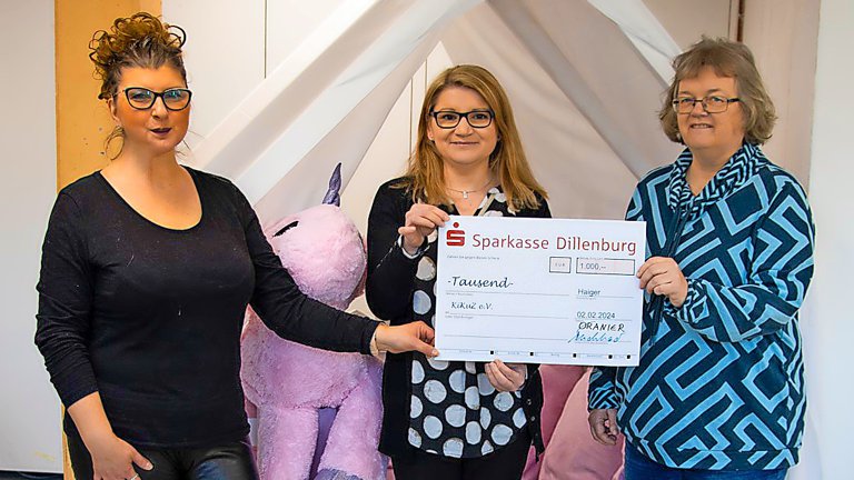 Yalangoch tola qizlar porno Ruscha porno video: Aka opani sikadi