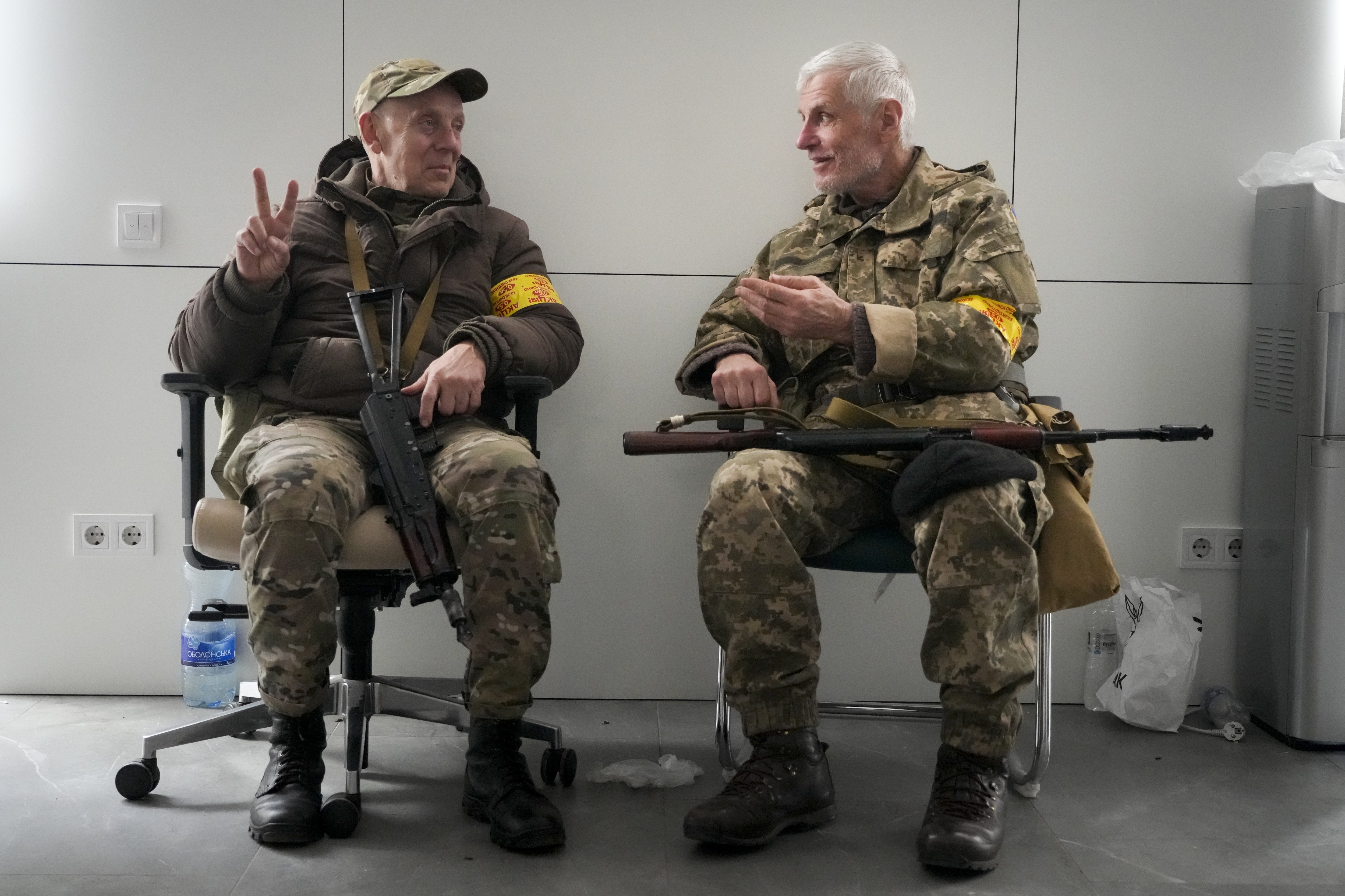 Mushukning porno fotosurati