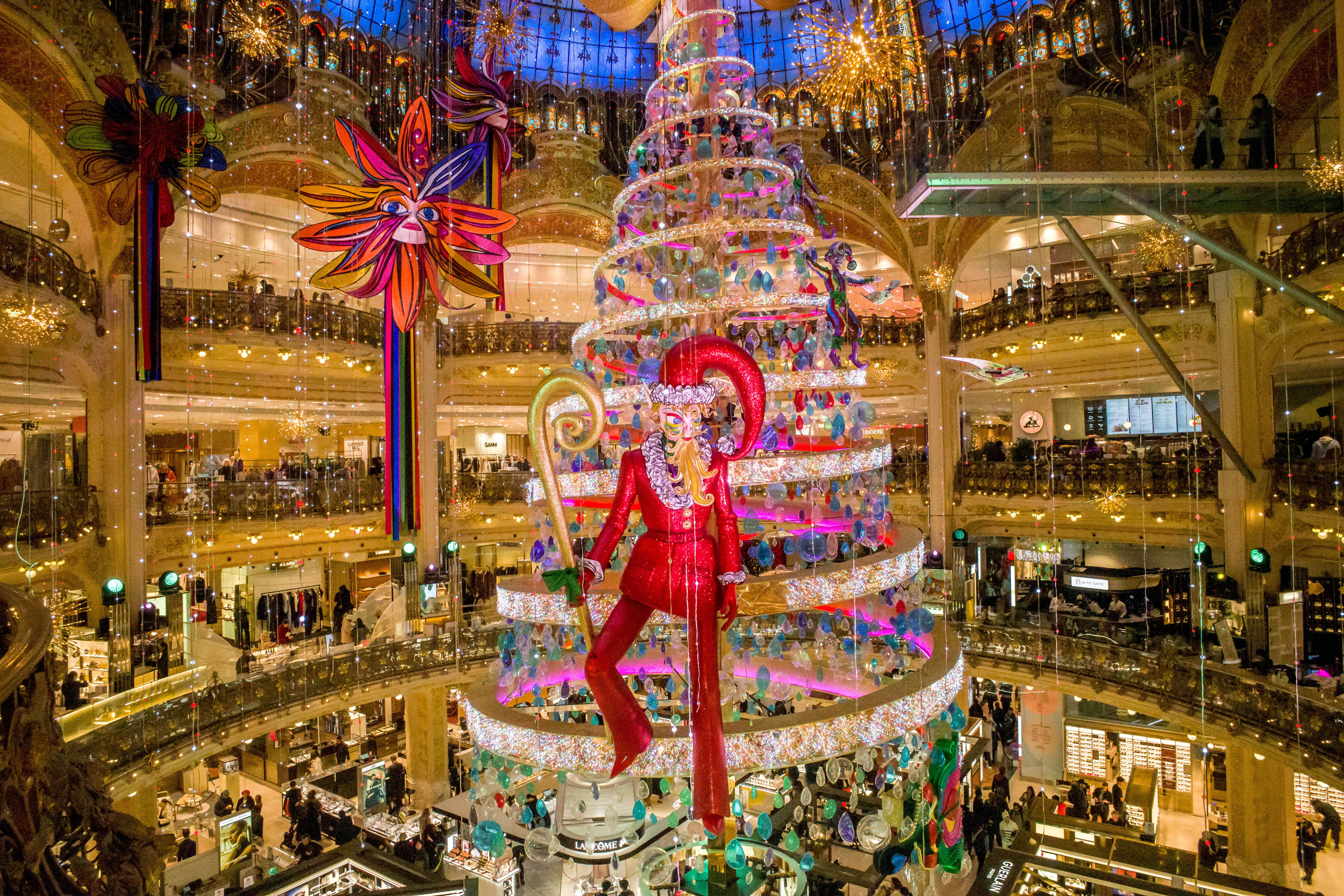 Das sind die spektakulrsten Weihnachtsbume der Welt 2025