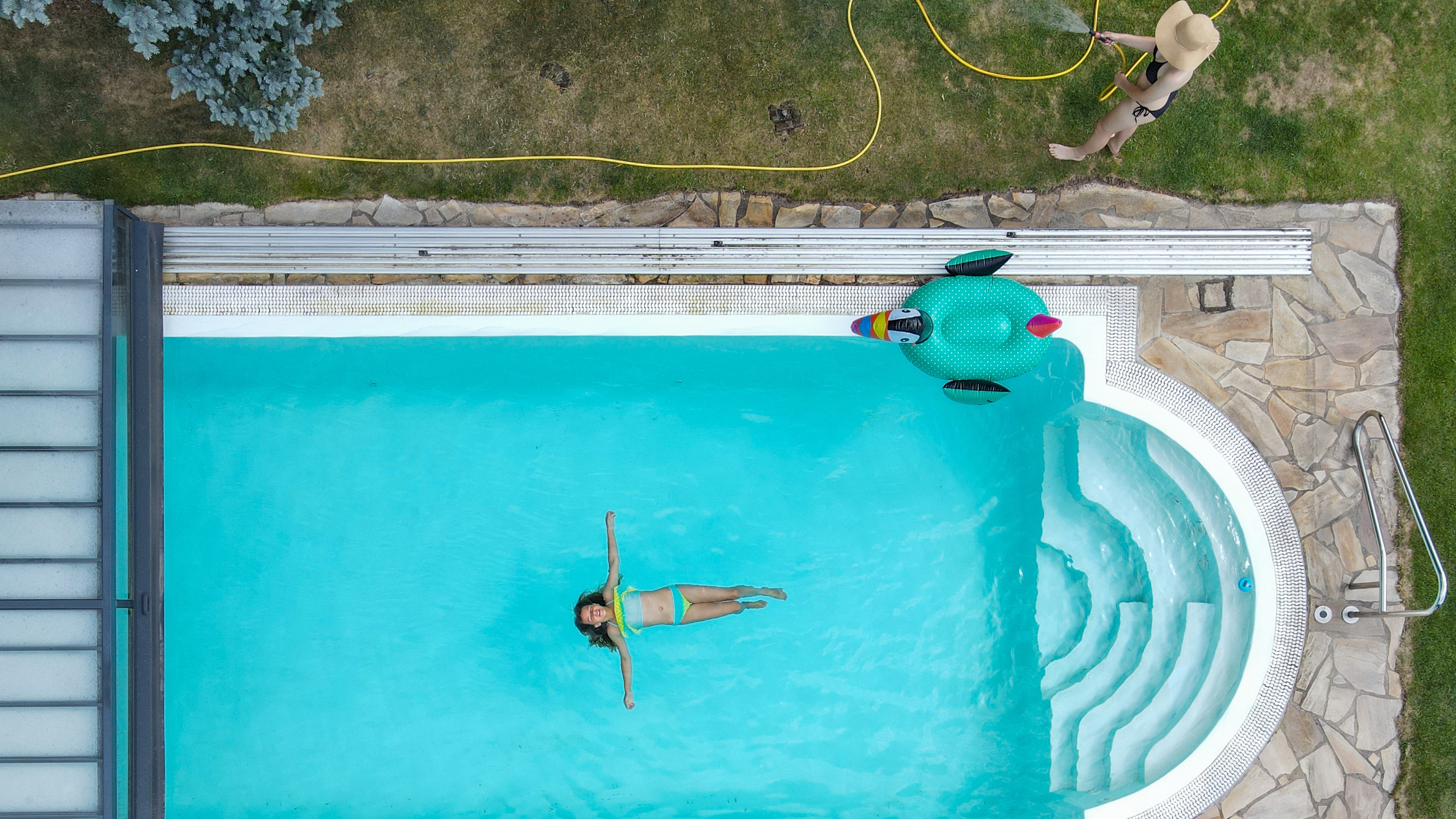 Wassermangel und Pool im Garten: So knnen Sie ihn mit gutem Gewissen nutzen