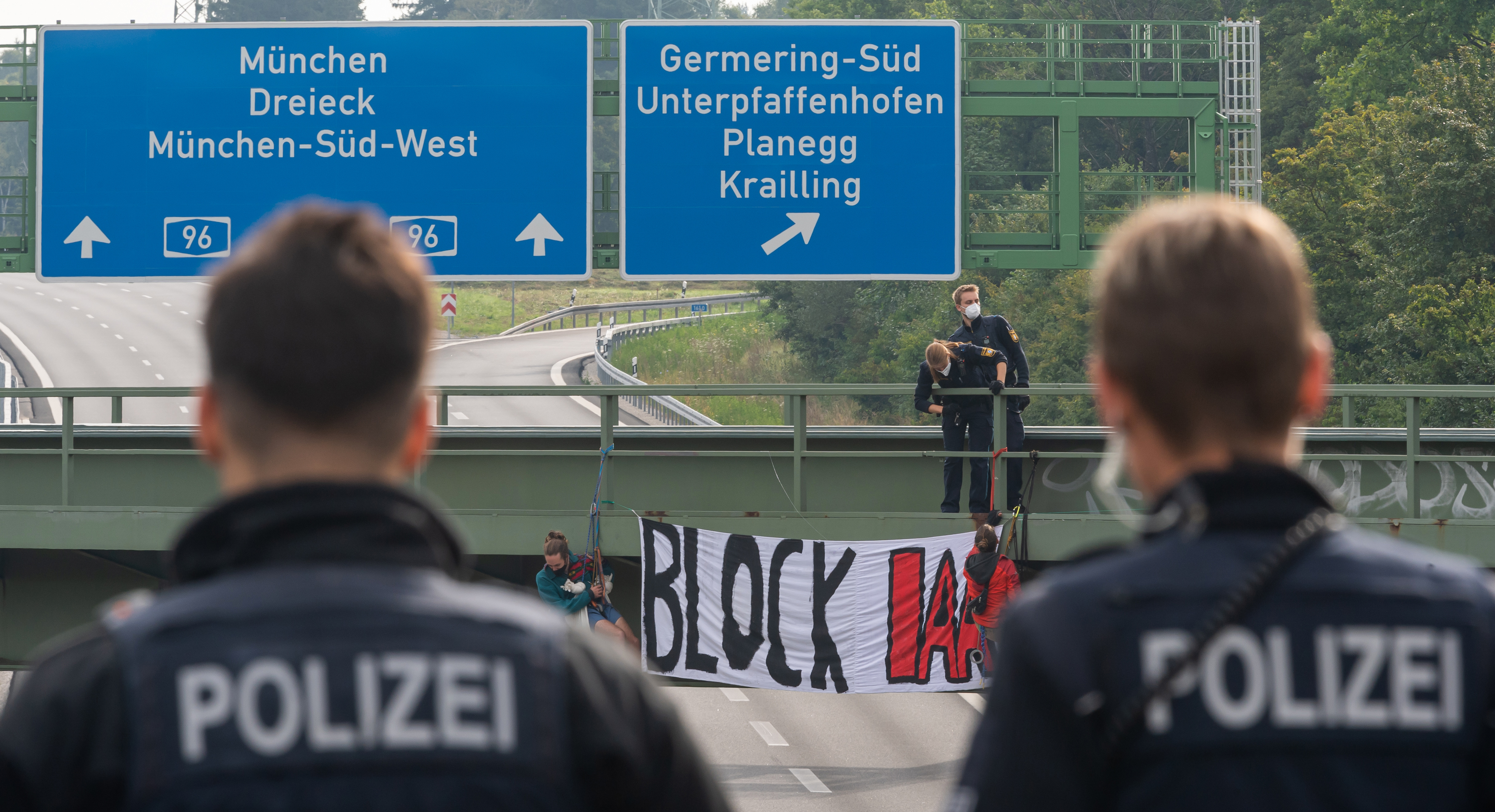 München: Polizei setzt Schlagstock am Gärtnerplatz wegen