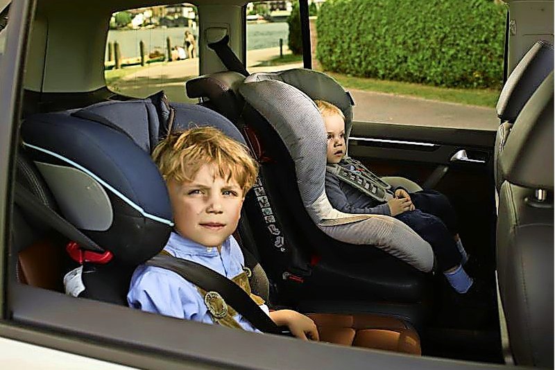 Gefährliches Zubehör für Auto-Kindersitze - Detail - Produktetests - Tests  