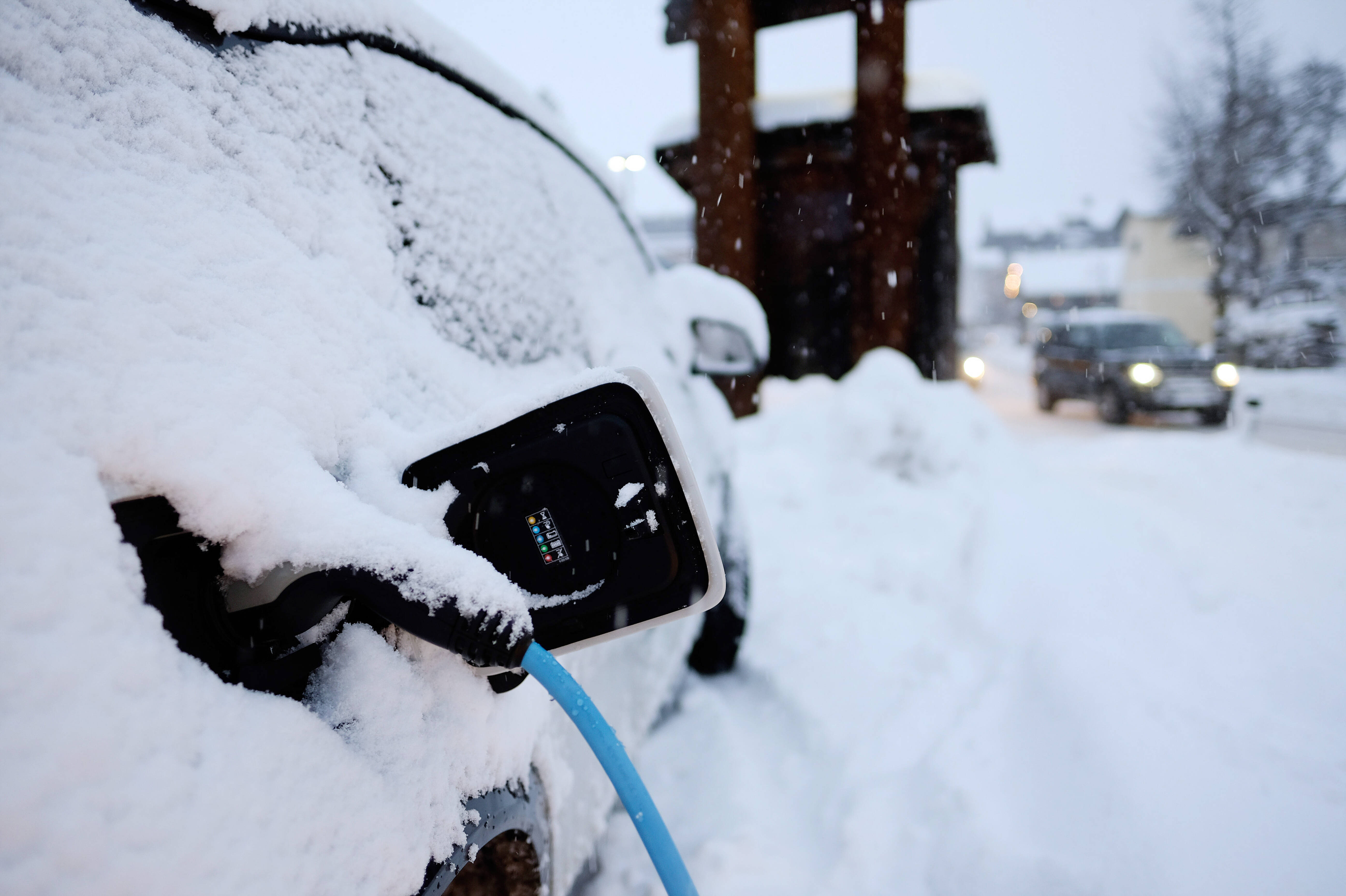 E-Auto im Winter: Kann die Batterie einfrieren?