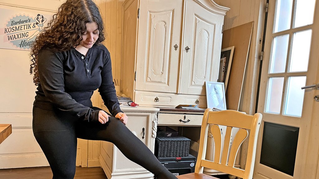 Leben mit Lipödem: Schmerzen und dicke Beine - Junge Frau aus Pronstorf  hofft auf OP