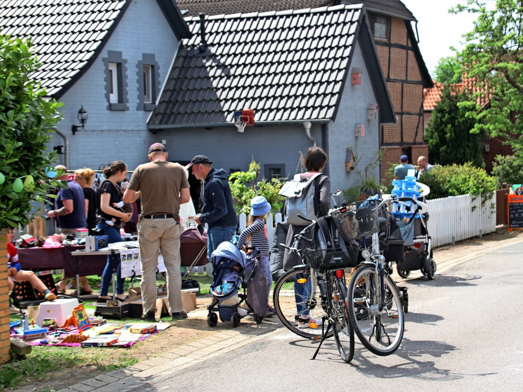 Laatzen: Hunderte besuchen Dorfflohmarkt in Ingeln-Oesselse