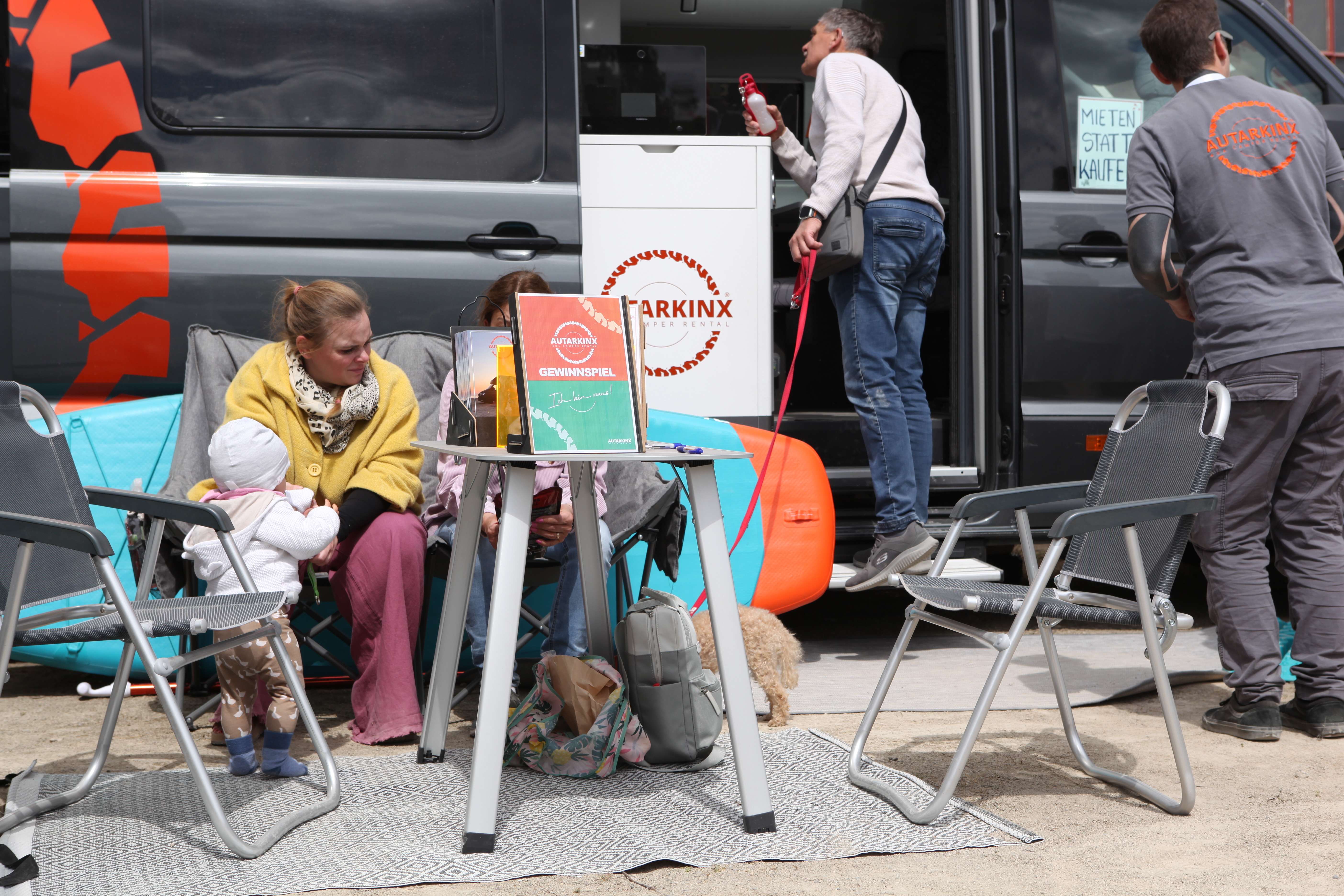 zelt was sich nicht aufheizt Das Pop-up-Wurfzelt für Camping & Party mit Quick & Cool Technologie! Dachzelt mit 3 Fenstern Variante - Farbe wählen:Einsitzer / Thule Chariot Sport 1 Blue TX224-N