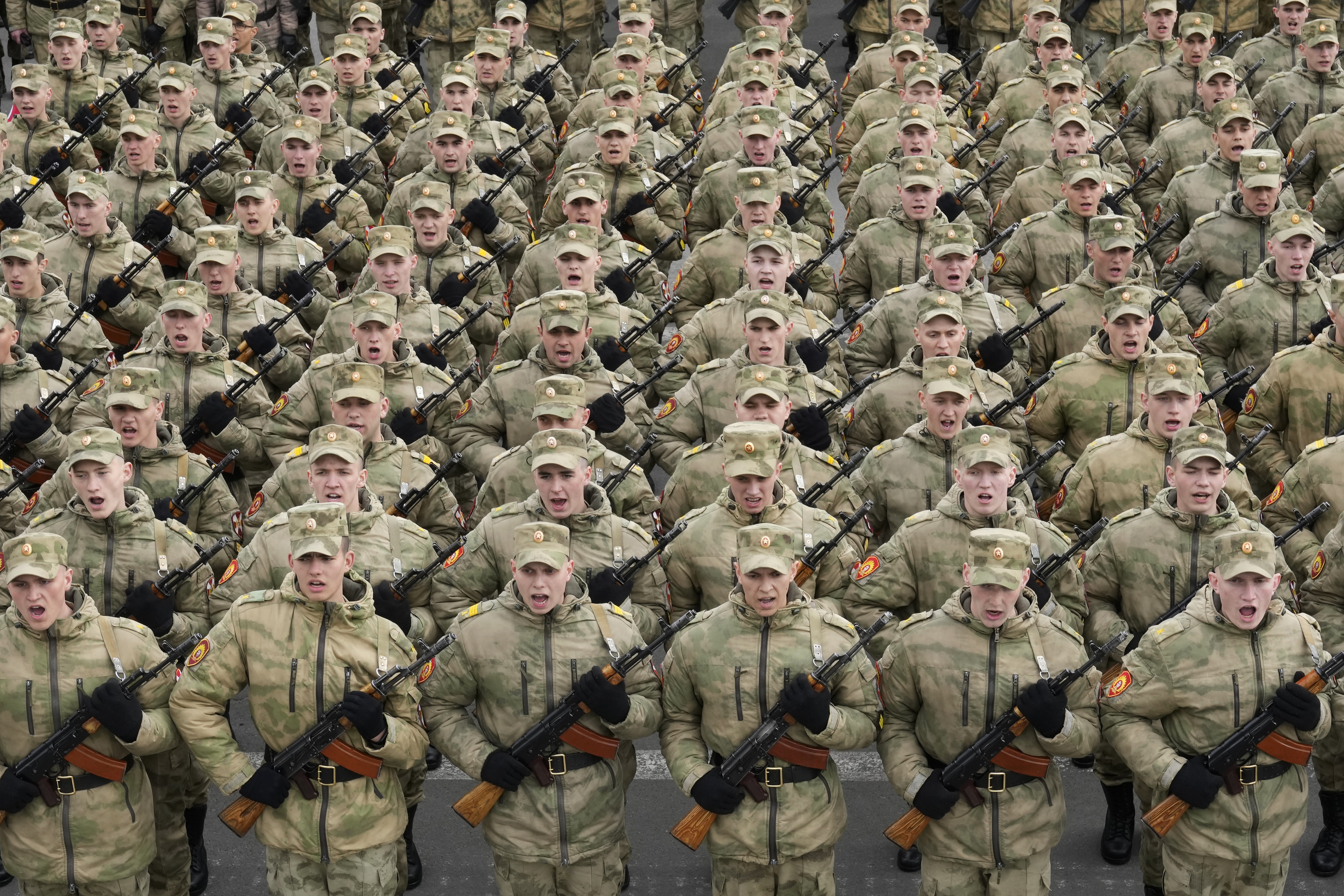 Russland: Wladimir Putin will Armee deutlich aufstocken – Experten