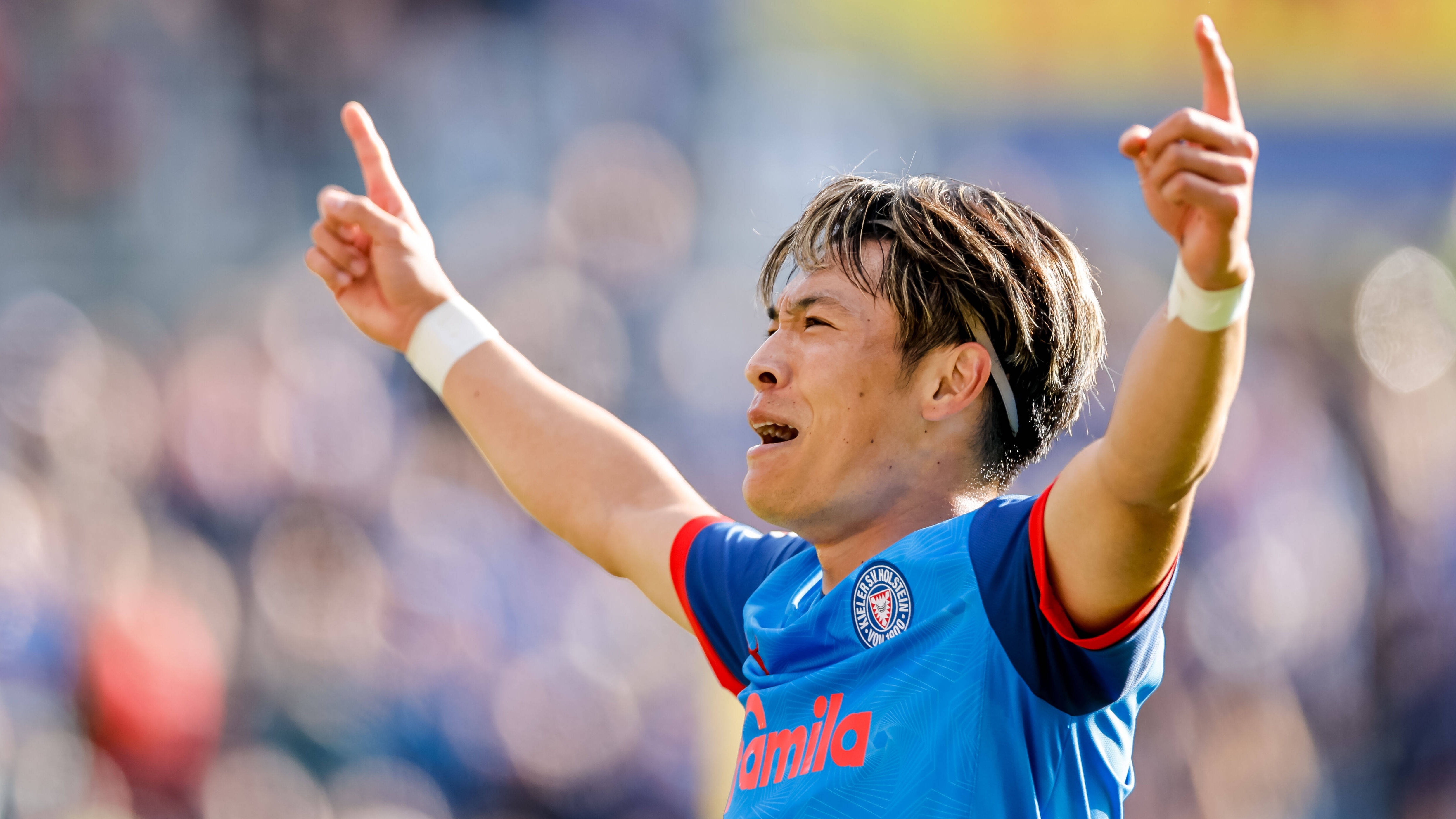 Rus xizmatchi porno Ikkita bogichli tomosha