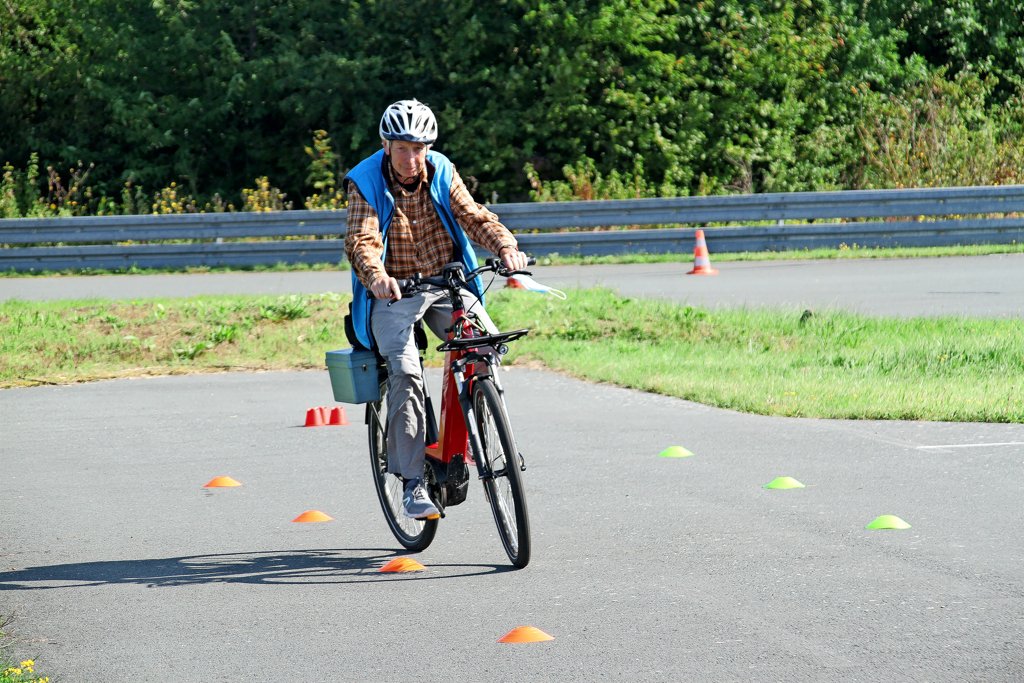 fahrerflucht fahrrad fahrer richtung rinteln 2014
