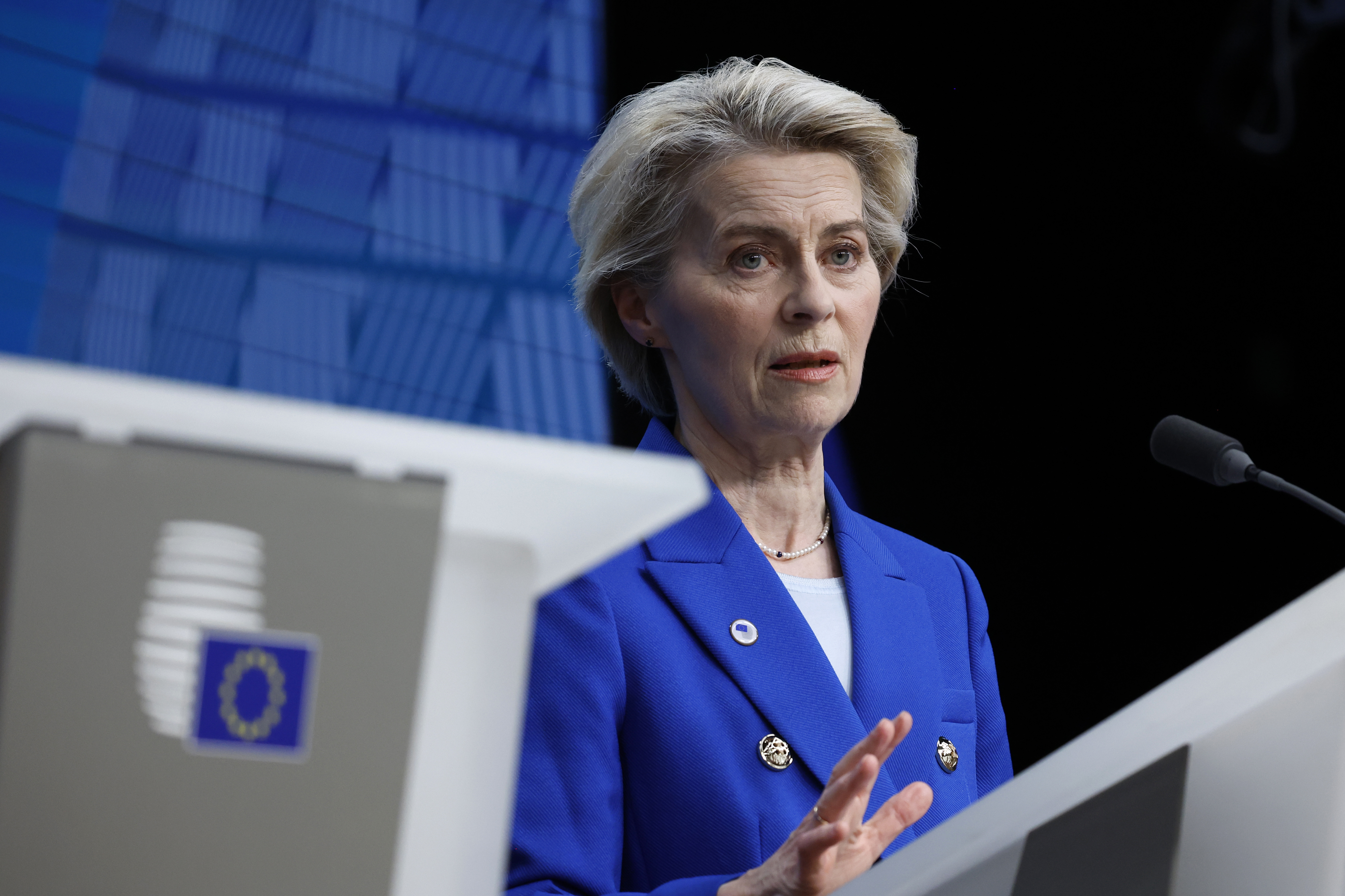 Ursula von der Leyen wegen Lungenentzündung eine Woche im Krankenhaus