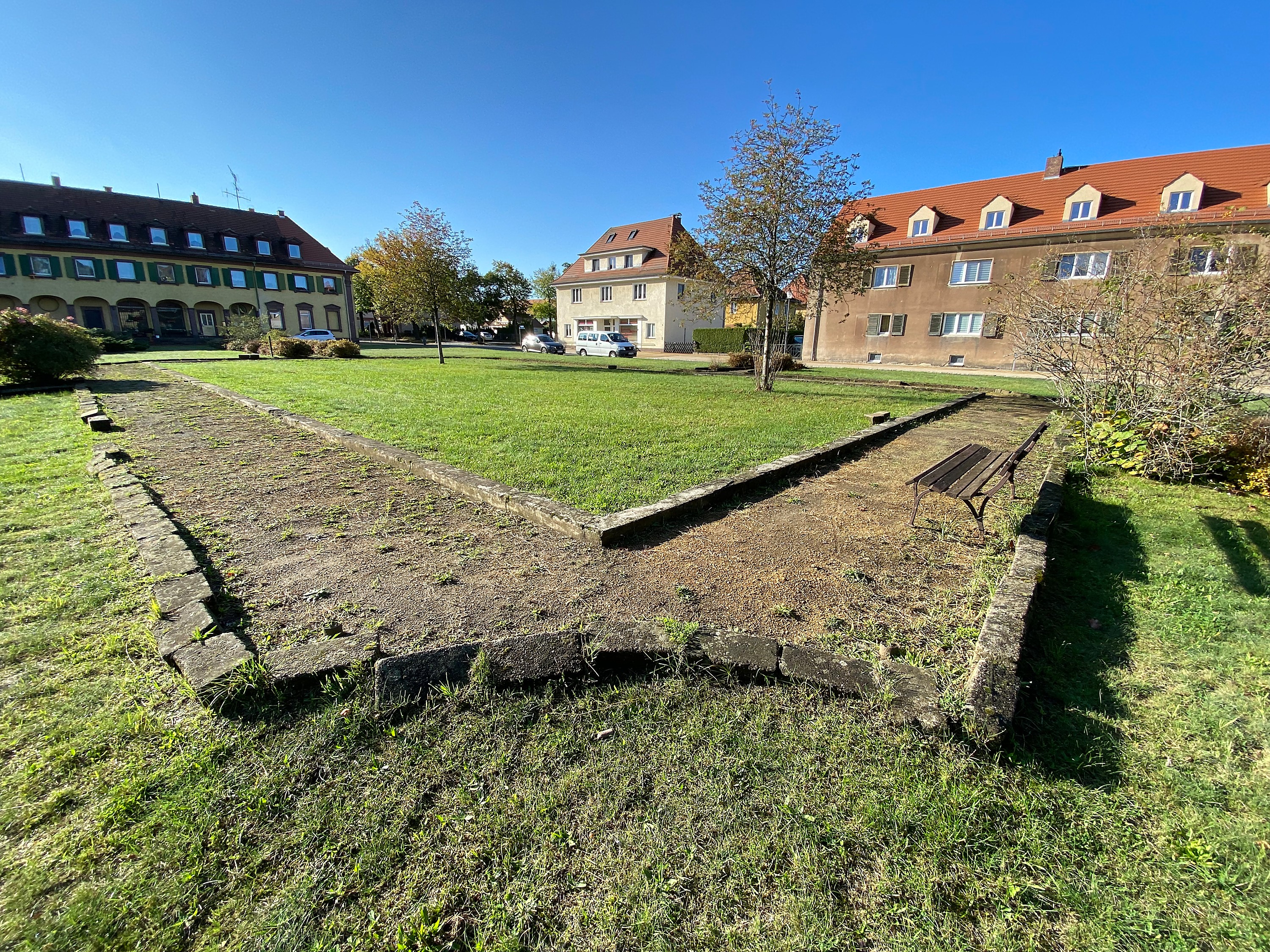 U yotalib, spermani bogib qoydi.