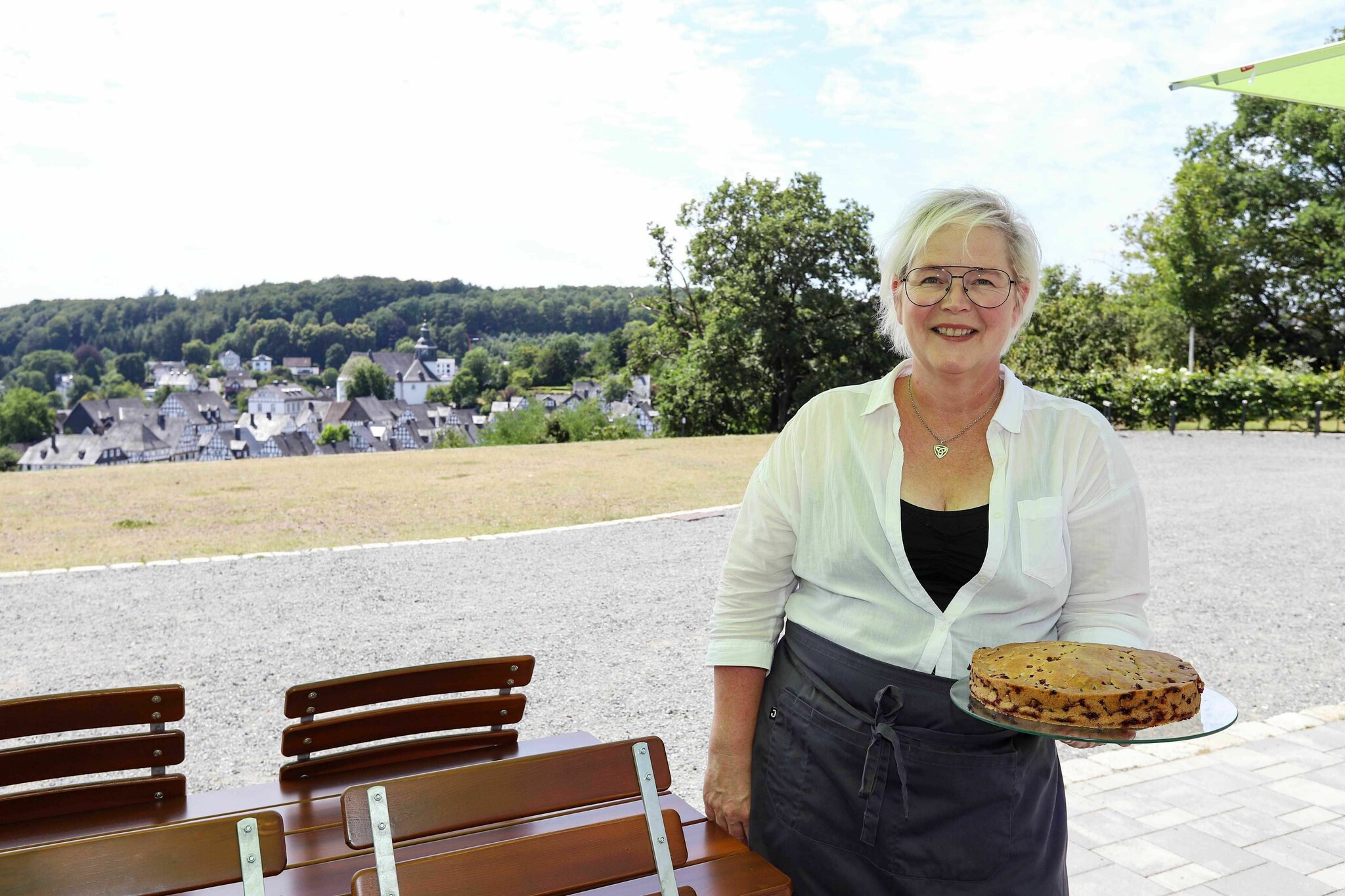 Kurpark Freudenberg: Neues Caf mit Blick auf Alten Flecken