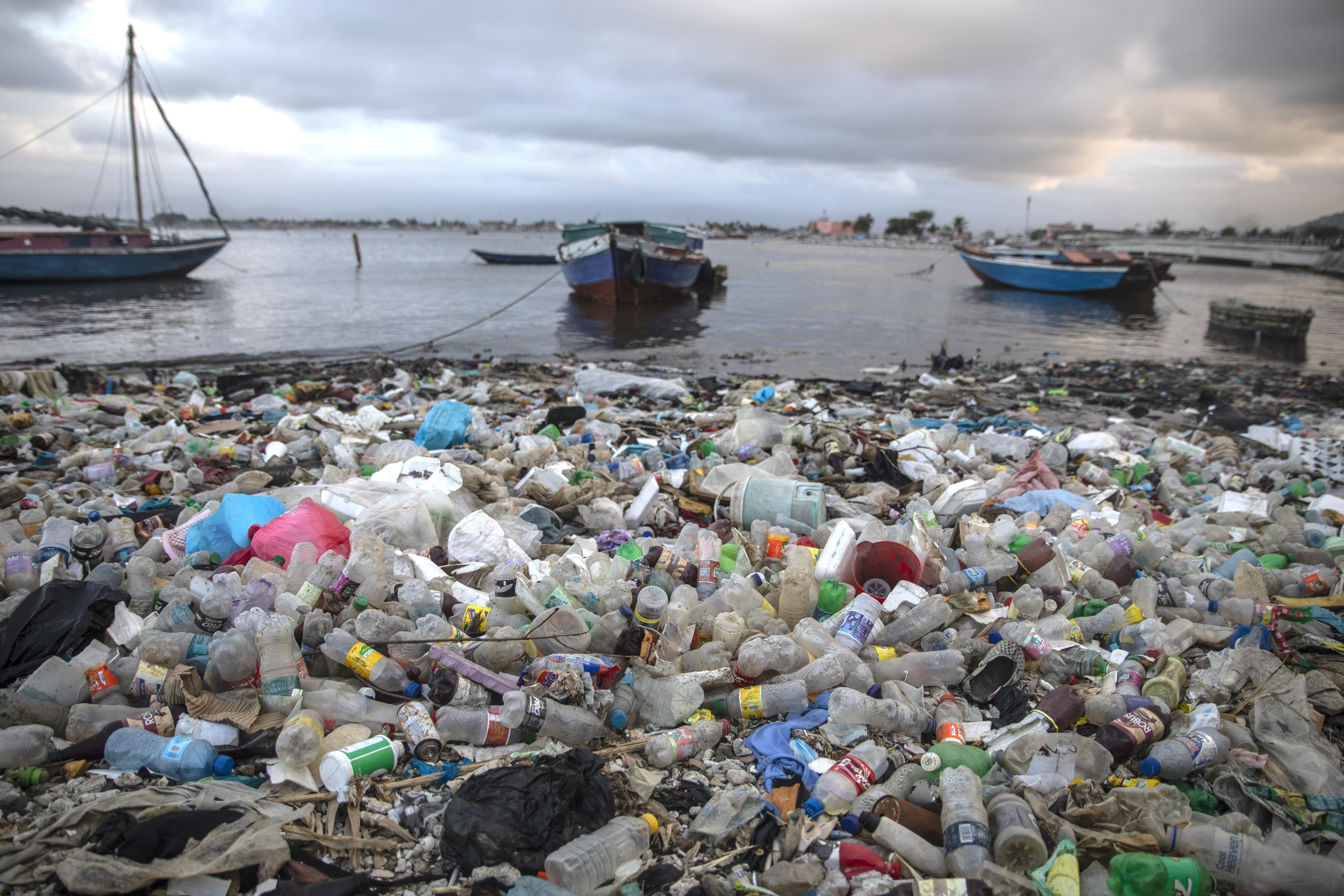 Vil hindre forurensning av plast 
