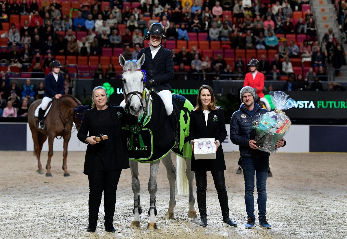 Victoria Gulliksen og hesten Ibiza Lövsta Future Challenges-finalen søndag – en klasse for syv år gamle hester.