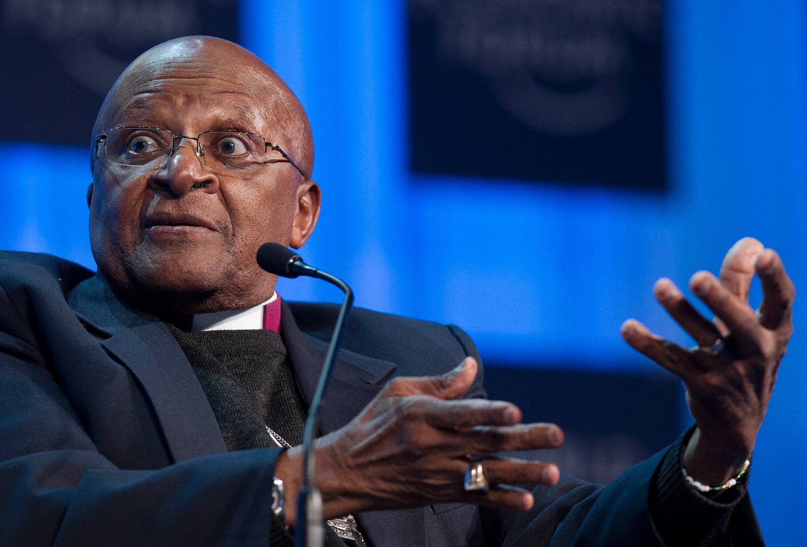 Desmond Tutu tar ställning för dödshjälp