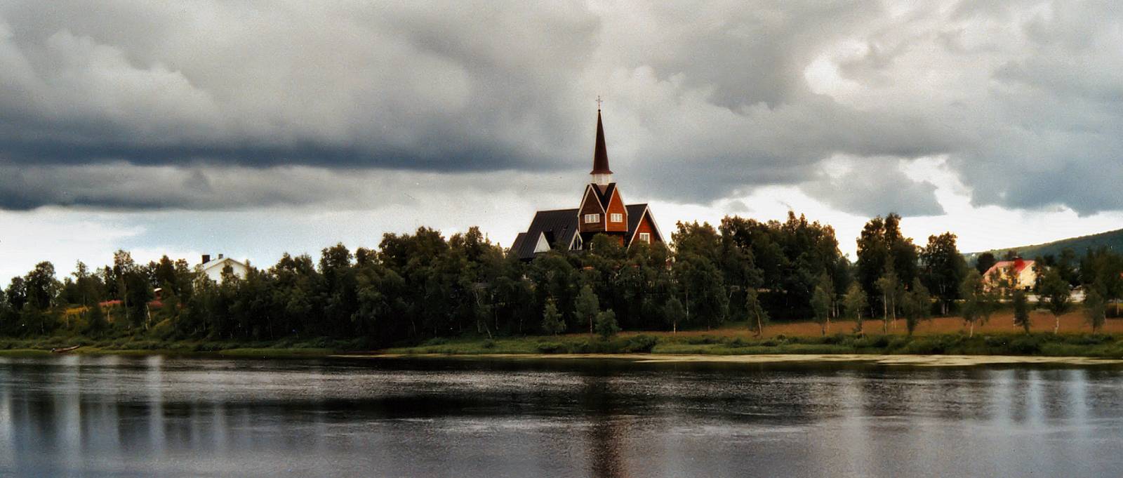 Kargt landskap men varma människor i Karesuando