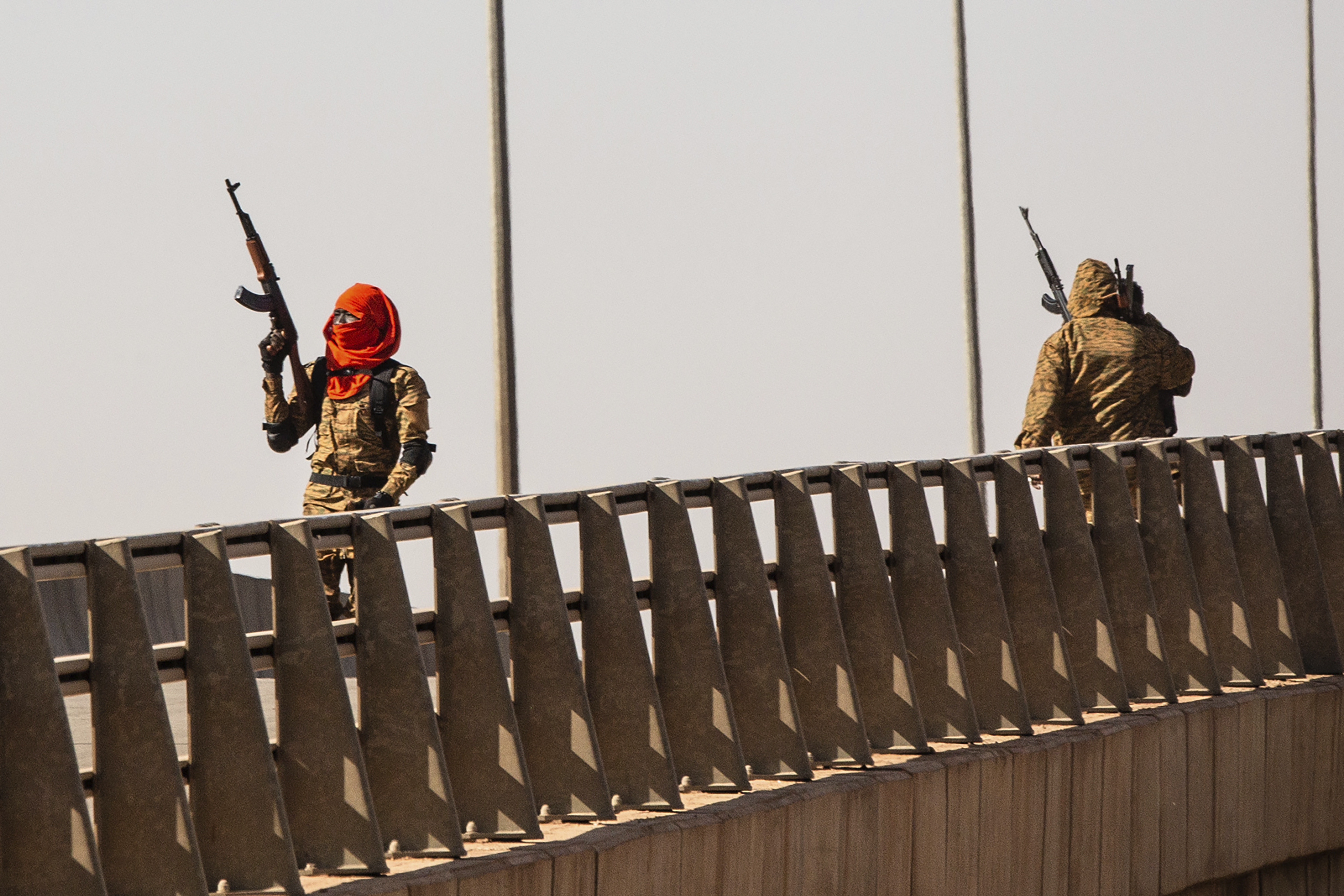 Soldater i Burkina Faso kunngjør militærkupp på direkte-TV