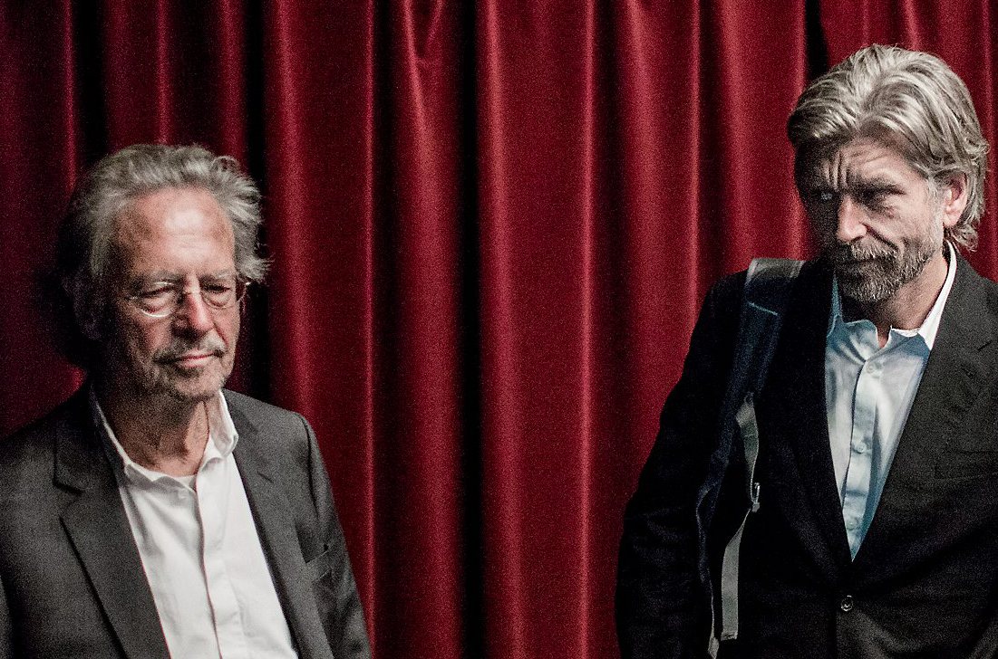 Peter Handke og Karl Ove Knausgård under Ibsen­konferansen i Skien. Foto: Fredrik Bjerknes