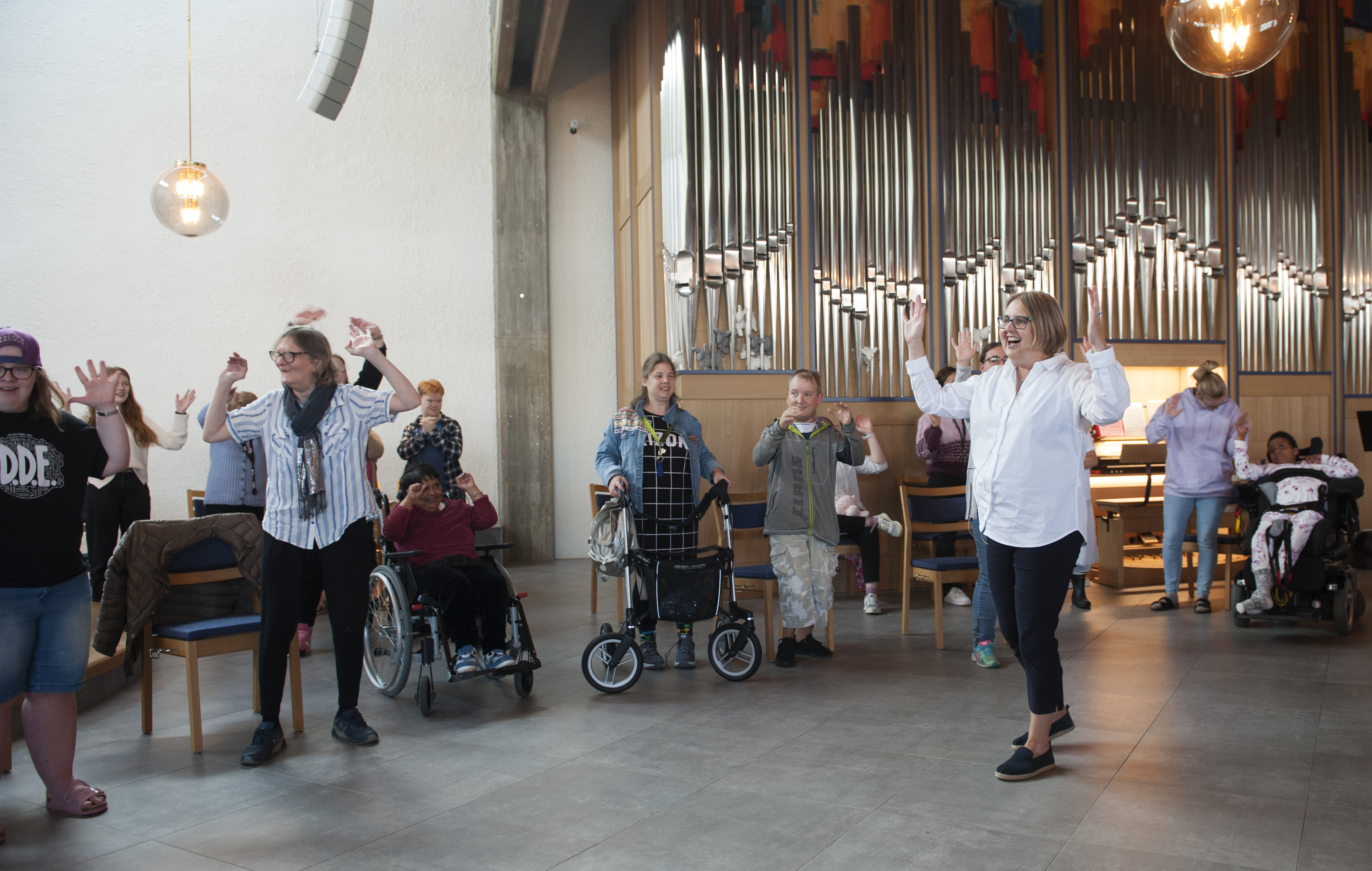 øvre rælingen kirke integreringskirke