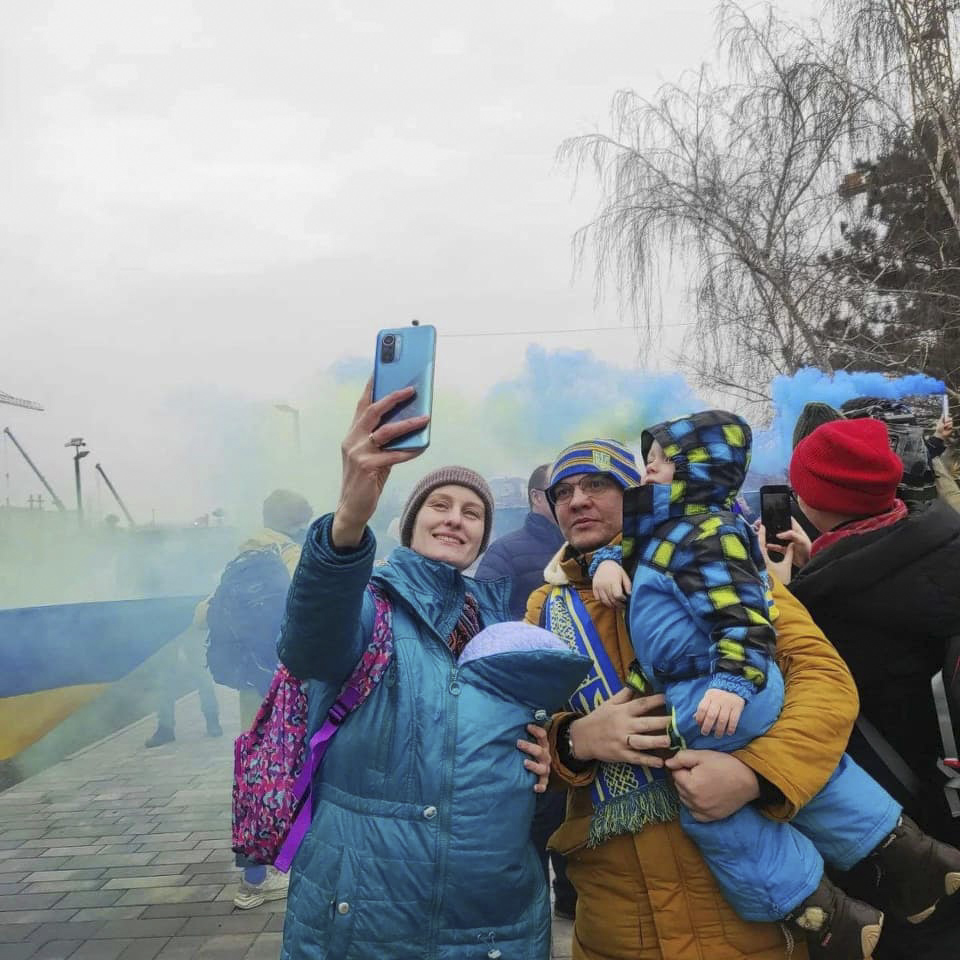 De skulle feire bursdag. Signere kontrakt til ny jobb. Lage suppe og gå på nattevakt som vanlig. Dette er historiene til tre ukrainere og hva de egentlig skulle den 24. februar i fjor.