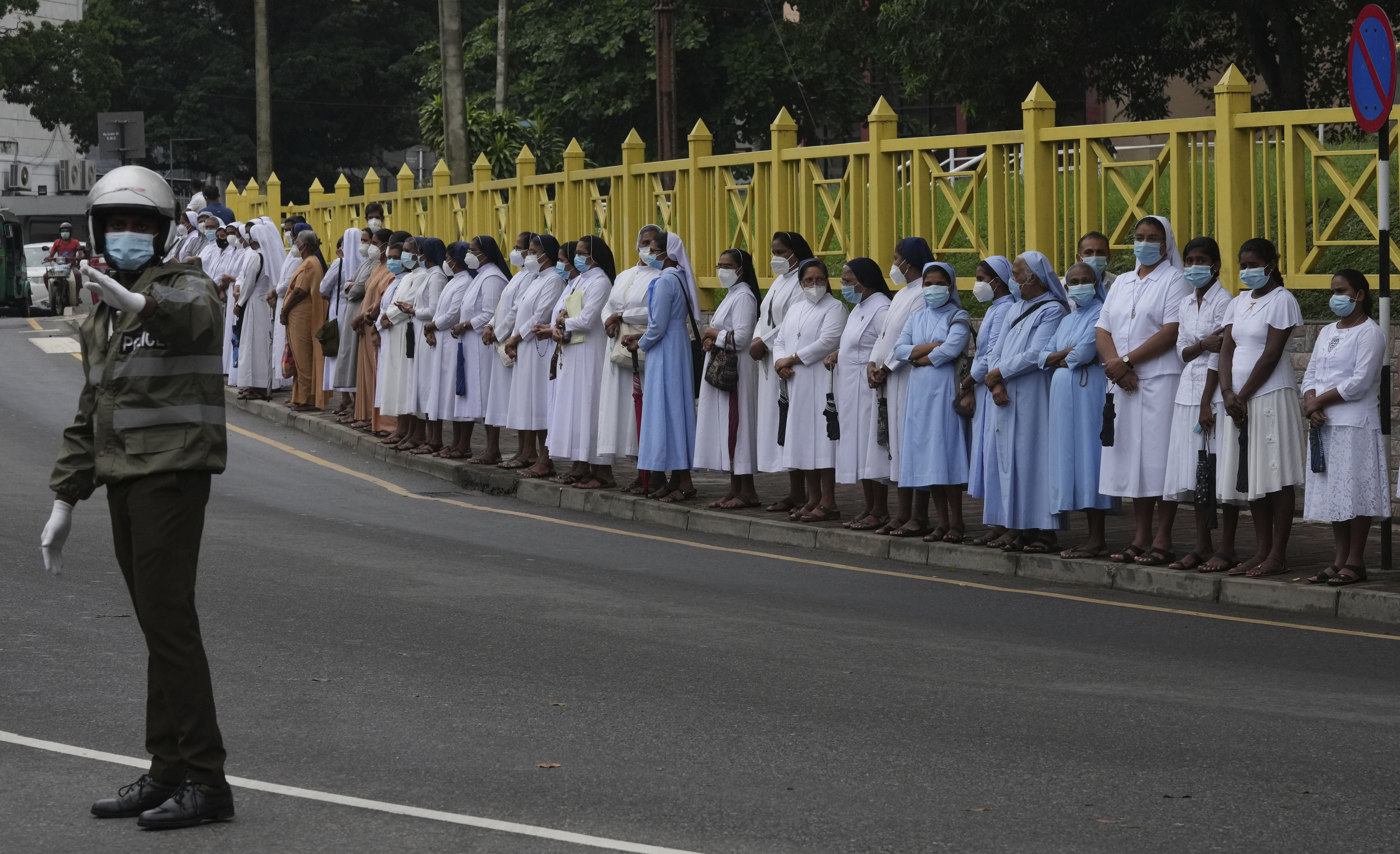 Dags för rättegång efter bombdåden i Sri Lanka