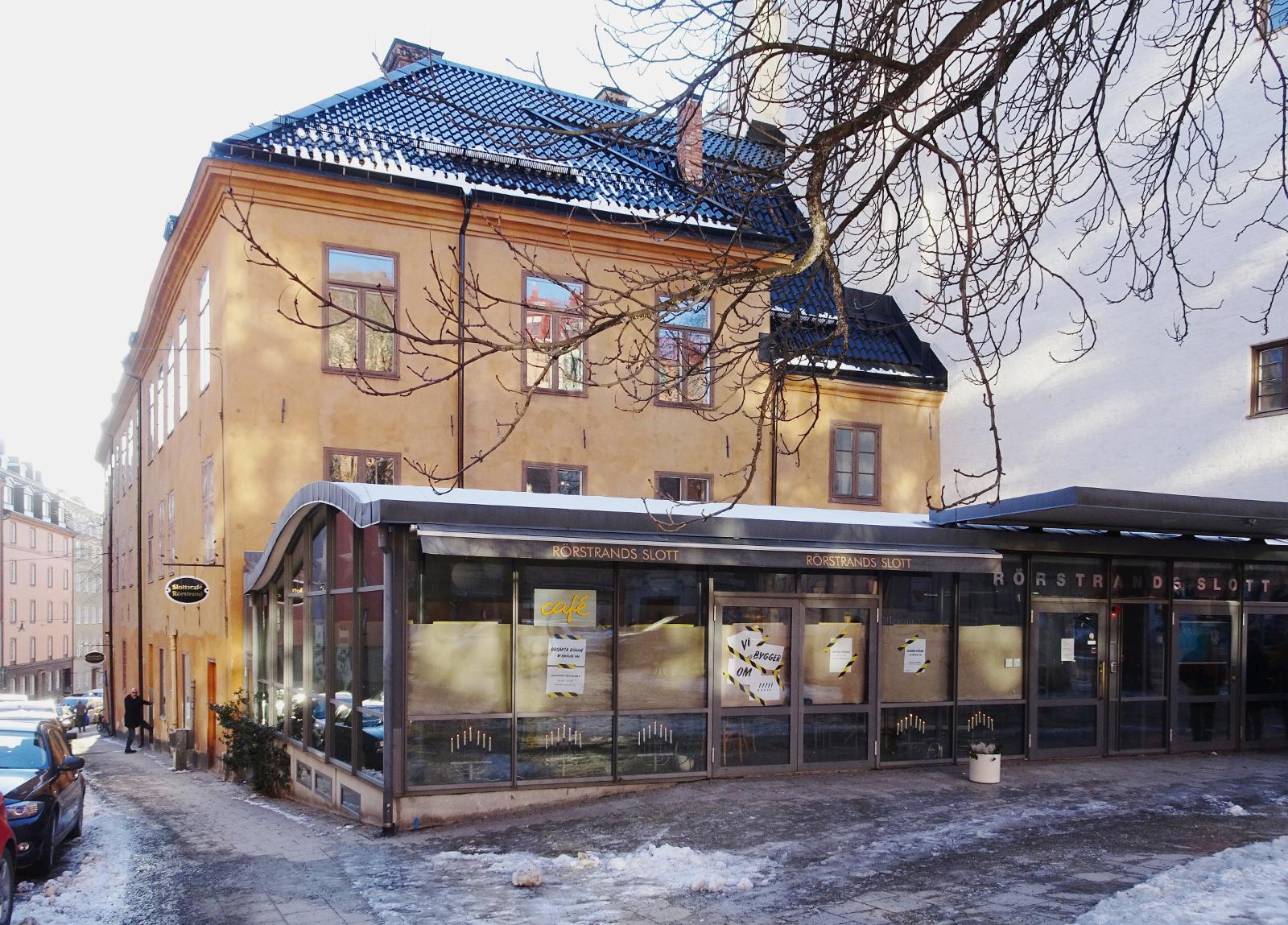 Rörstrands slott och slottscafé görs i ordning för att ta emot Kaggeholms folkhögskola.