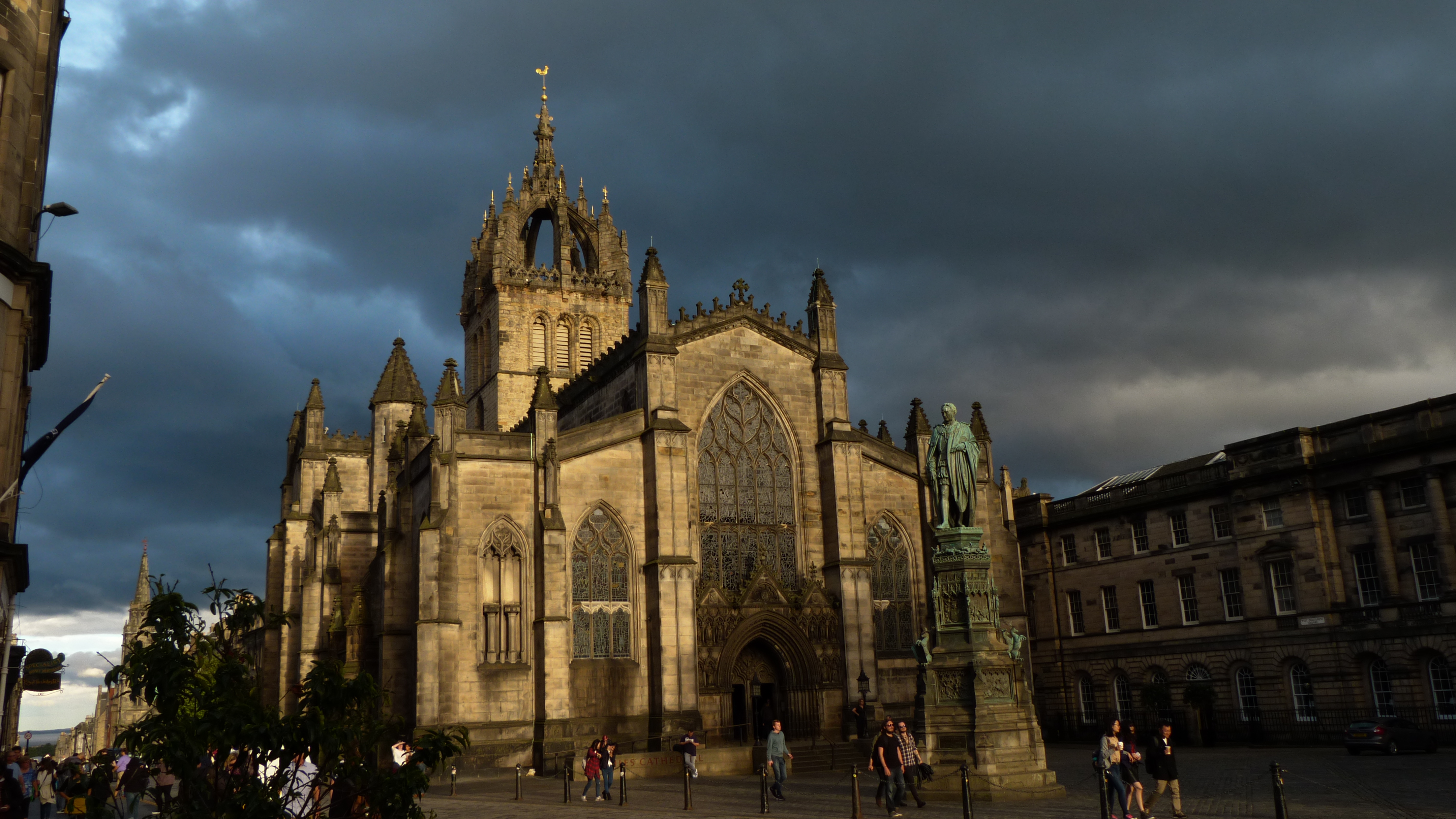 Church of Scotland sier ja til likekjønnet ekteskap