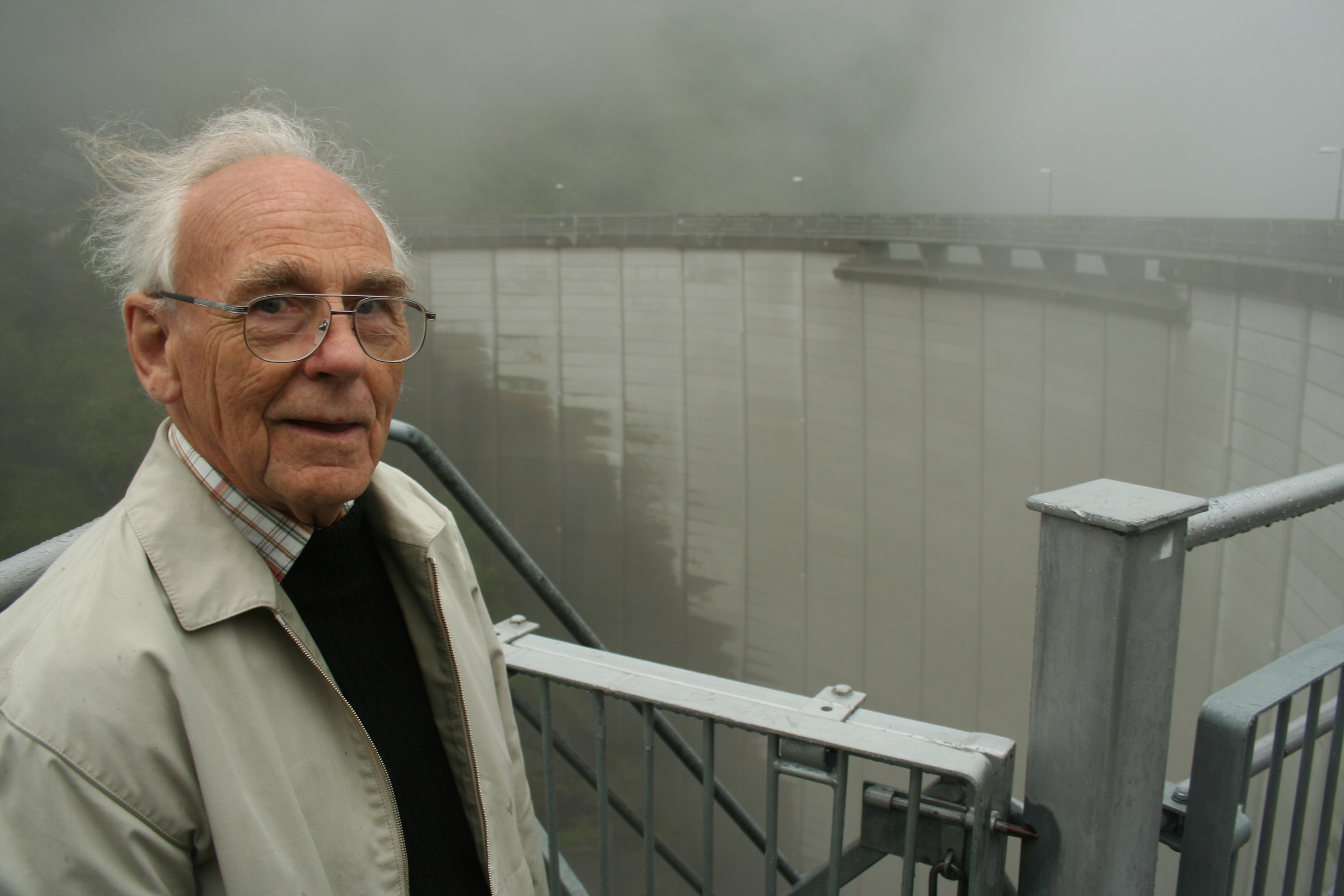 Misjonær Odd Hoftun er død, 95 år gammel