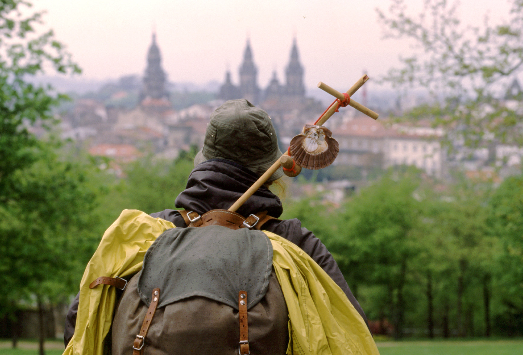 Å vandre er en eldgammel meditasjons- og botsøvelse. Mange, også ikke-religiøse, går pilegrimsleden gjennom Nord-Spania til den hellige byen Santiago de Compostela. FOTO: SPANIAS TURISTKONTOR