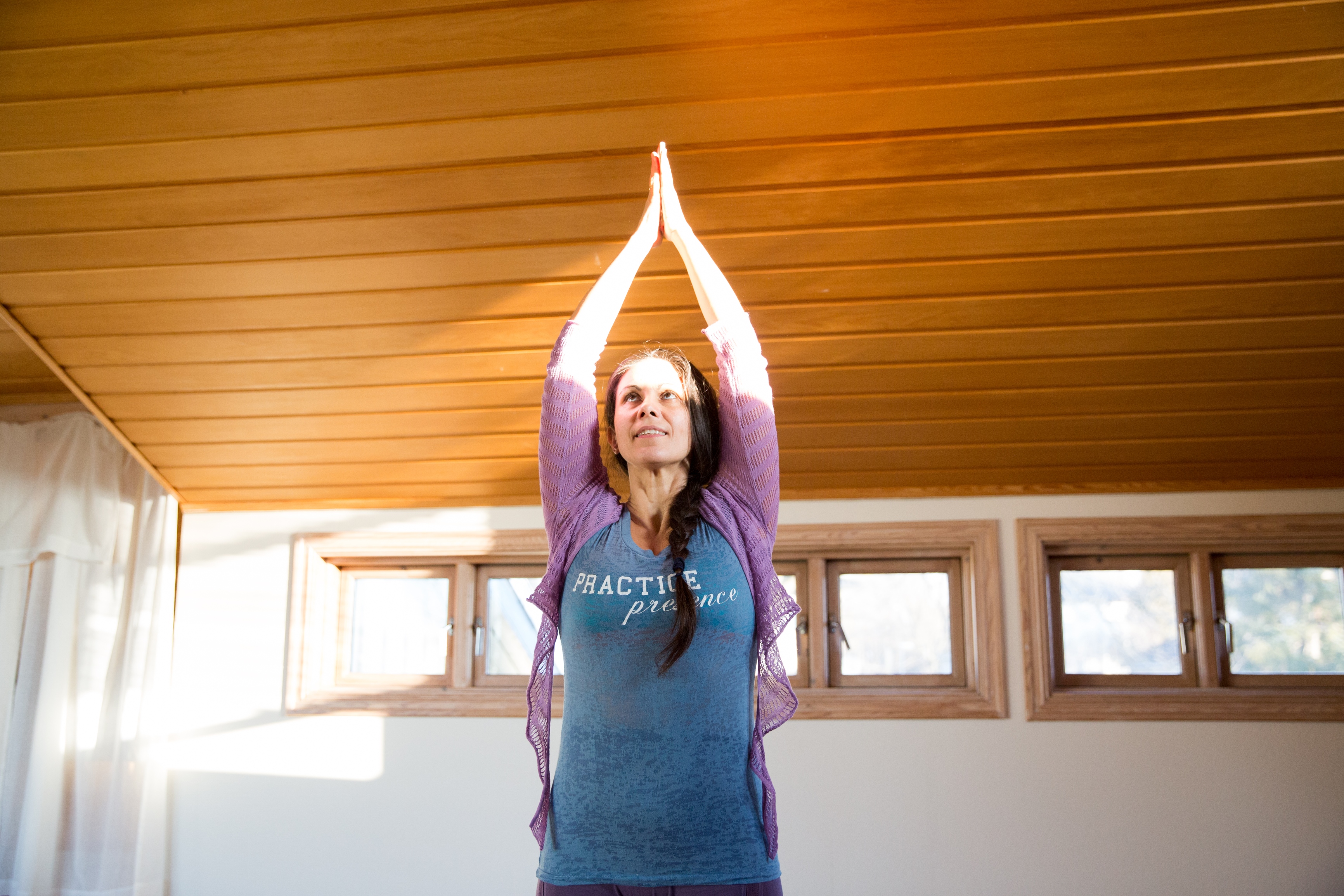 Yasmin Nashat Baggerød fra Moss forstår at mange i det kristne miljøet er skeptiske til yoga, men sier mange endrer mening når de får prøvd det ut. 