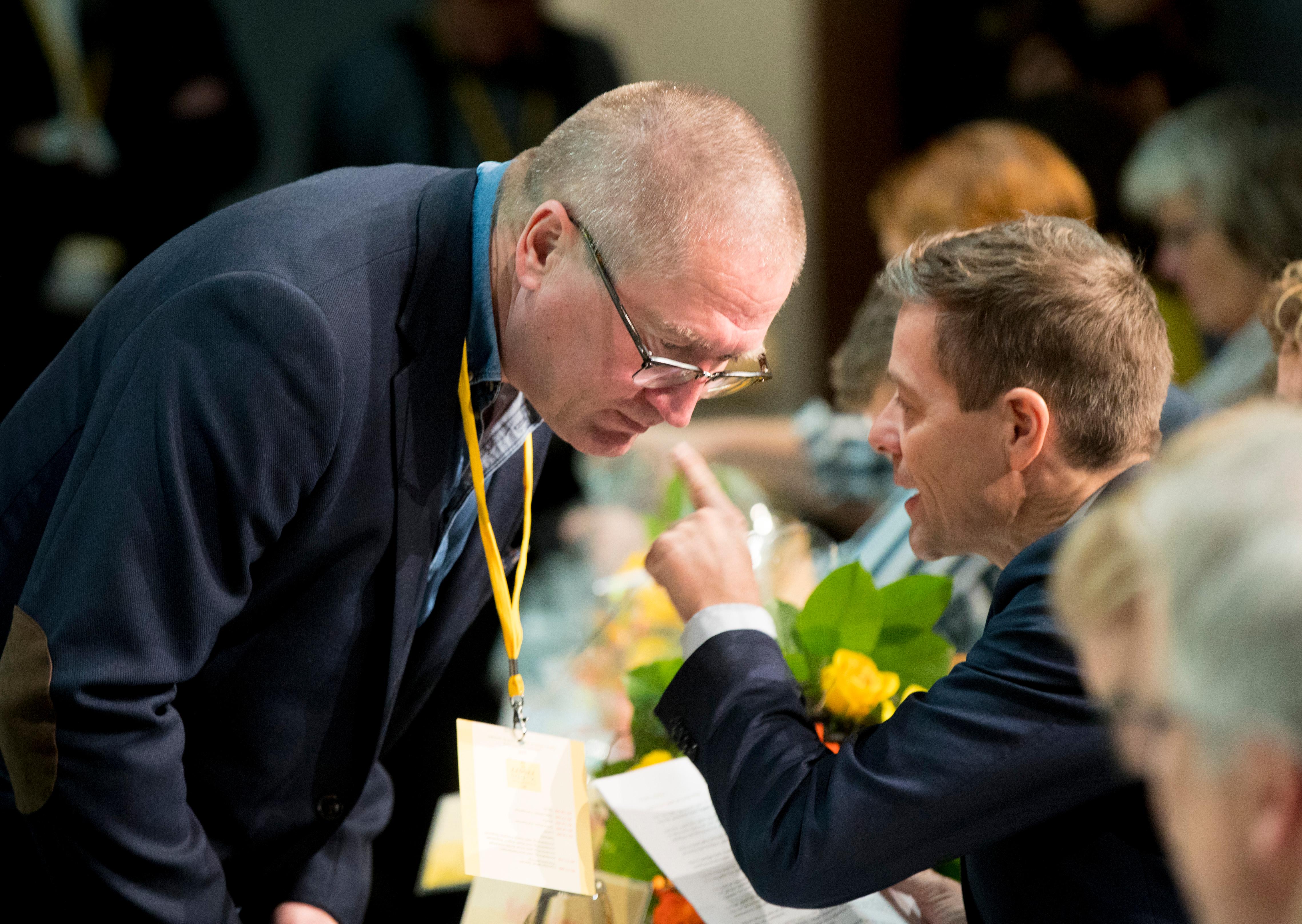 Hareide avviser at Bekkevolds vielse av Mona Høvset svekket sjansene hans i retningsvalget