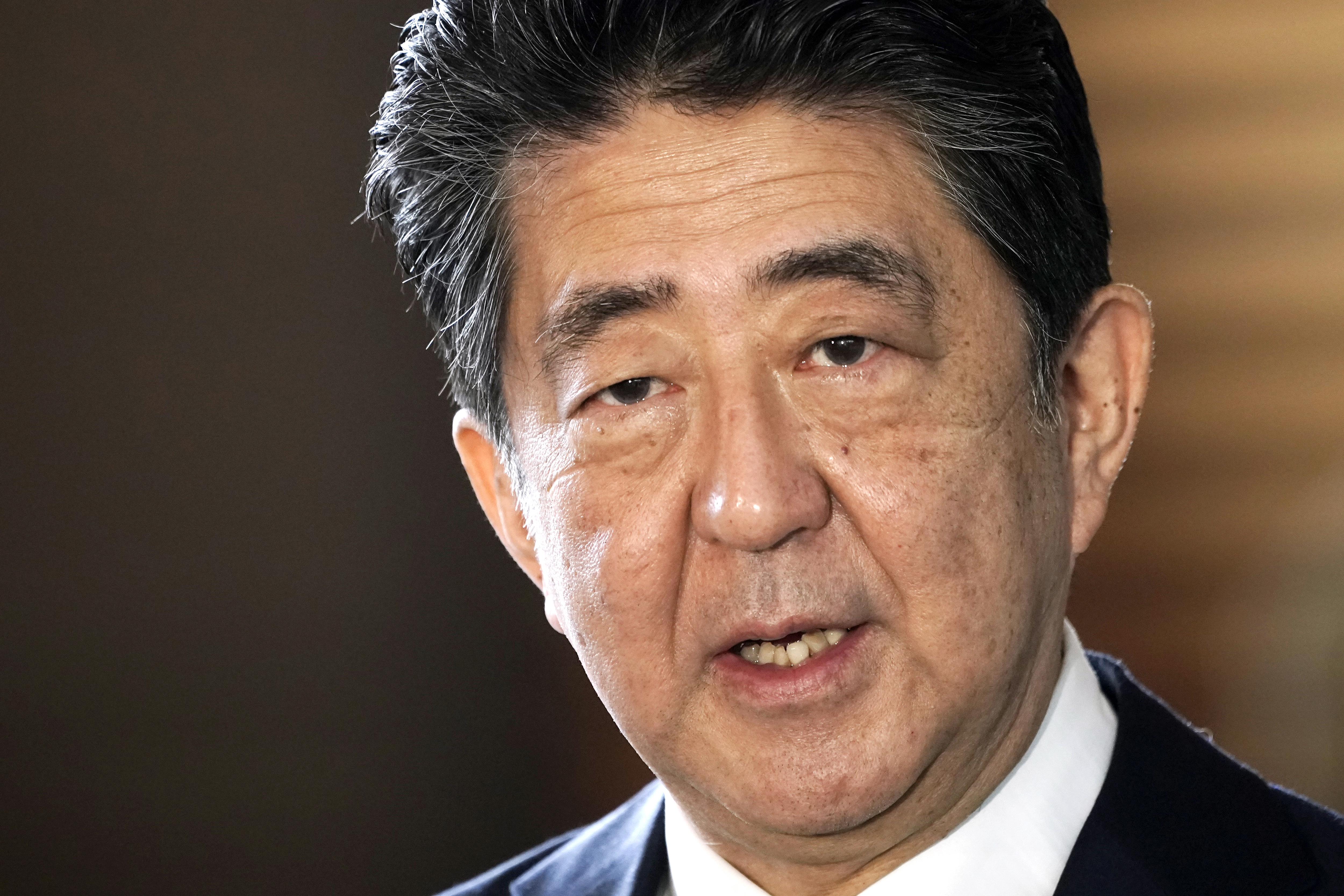 Japans tidligere statsminister Shinzo Abe er død