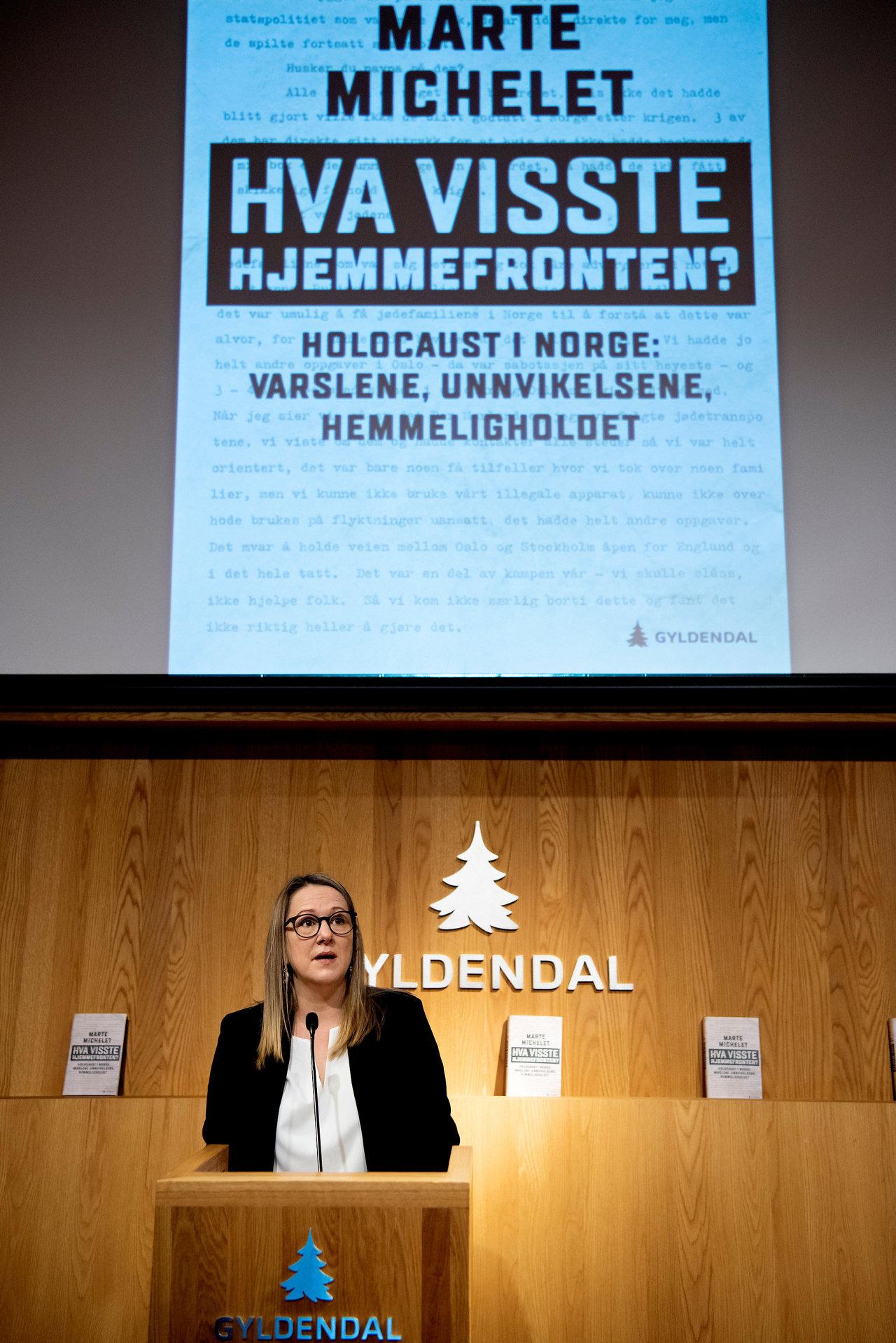 Marte Michelet kom denne uka ut med boka «Hva visste hjemmefronten? Holocaust i Norge: varslene, unnvikelsene, hemmeligholdet.». Her under lanseringen.