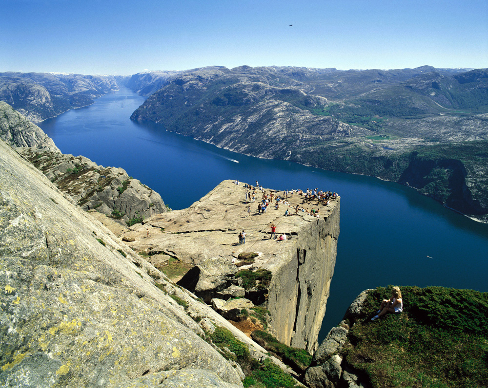 Avlyser bryllup på Prekestolen – Dagsavisen