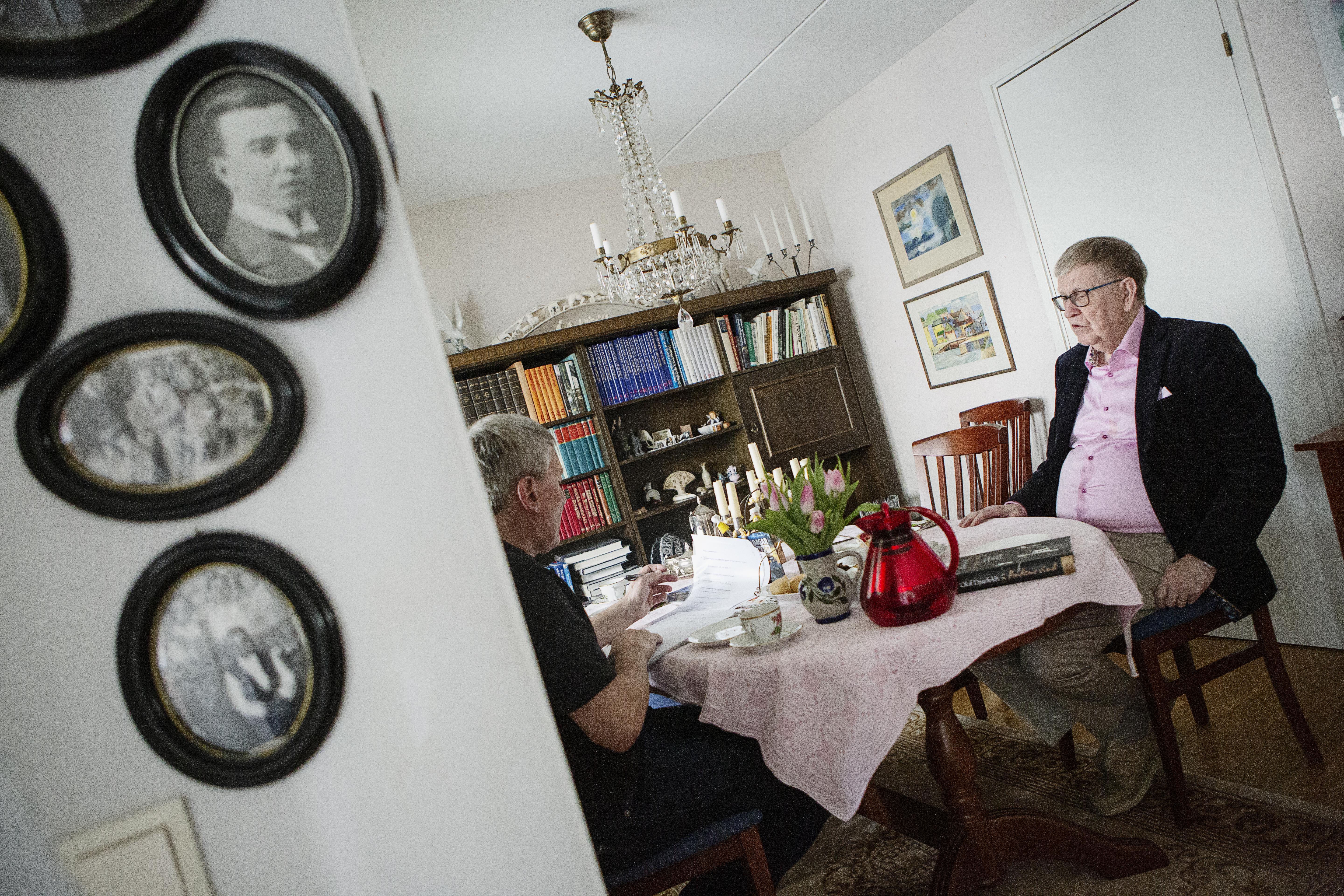 Dagens förre chefredaktör Olof Djurfeldt fyller 90 år.