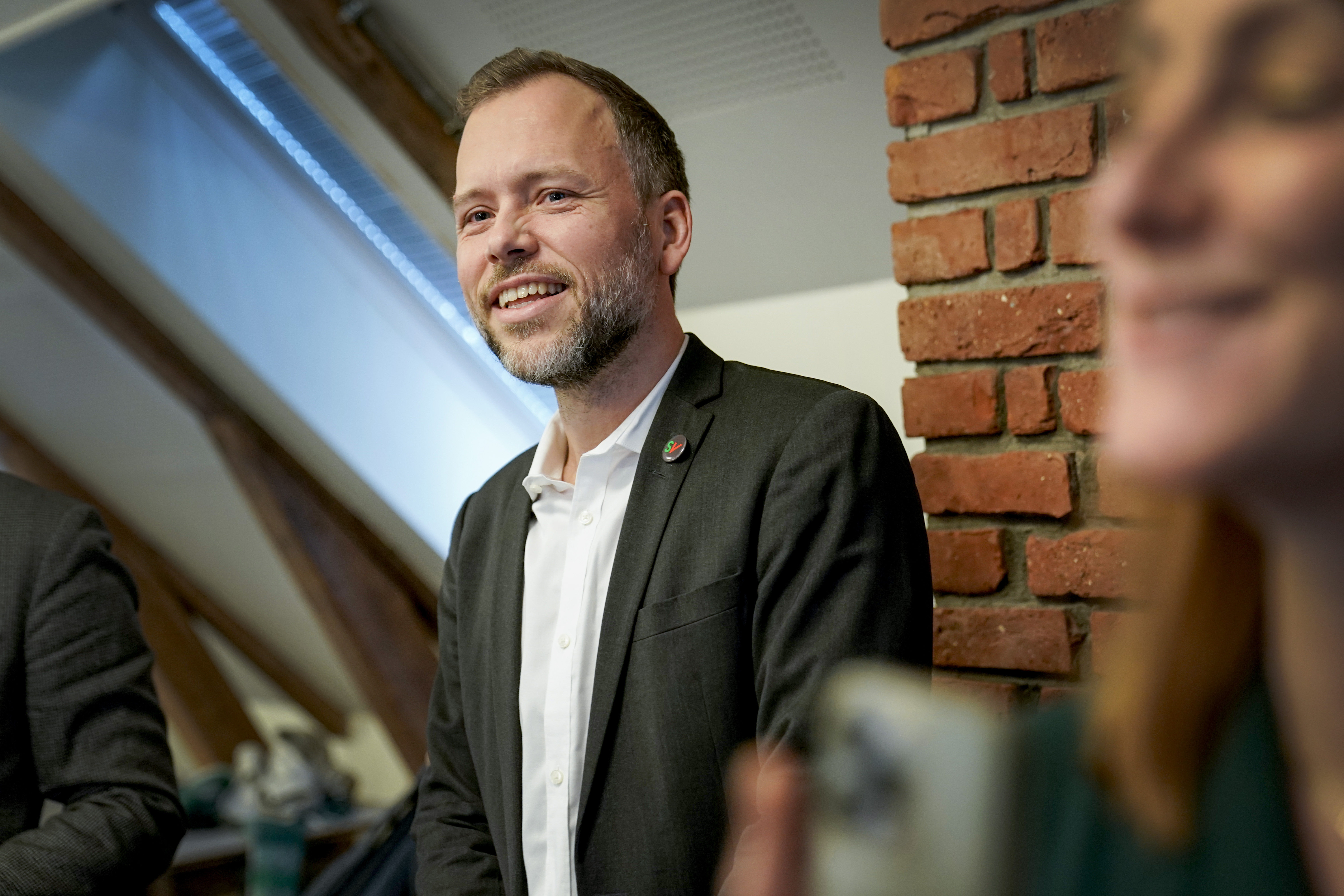 Oslo 20221109. 
SV-leder Audun Lysbakken på pressekonferansen etter at han hadde informert partiets medlemmer om at han ikke tar gjenvalg på landsmøtet i mars neste år.
Foto: Stian Lysberg Solum / NTB